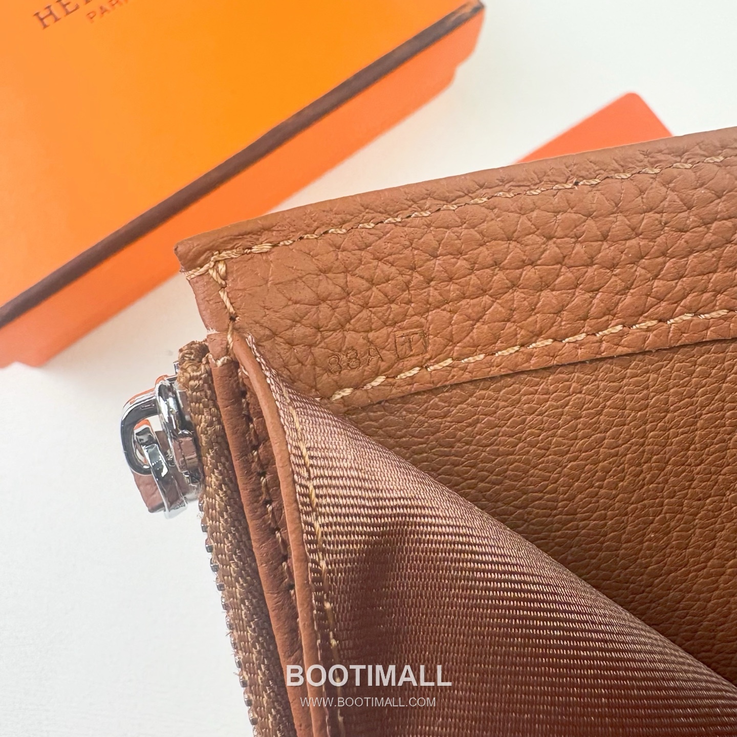 Hermes Barenia Calfskin Leather Compact Wallet with Perforated Detail Zip Coin Pocket 에르메스 바레니아 카프스킨 레더 펀칭 디테일 지퍼 코인포켓 반지갑 6357 10.5cm 8