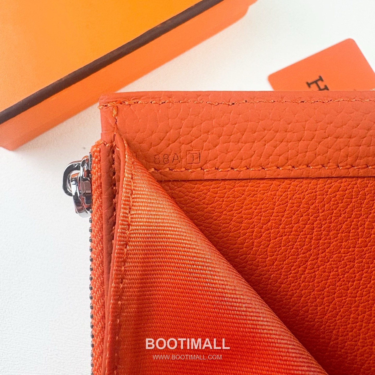 Hermes Barenia Calfskin Leather Compact Wallet with Perforated Detail Zip Coin Pocket 에르메스 바레니아 카프스킨 레더 펀칭 디테일 지퍼 코인포켓 반지갑 6357 10.5cm 8