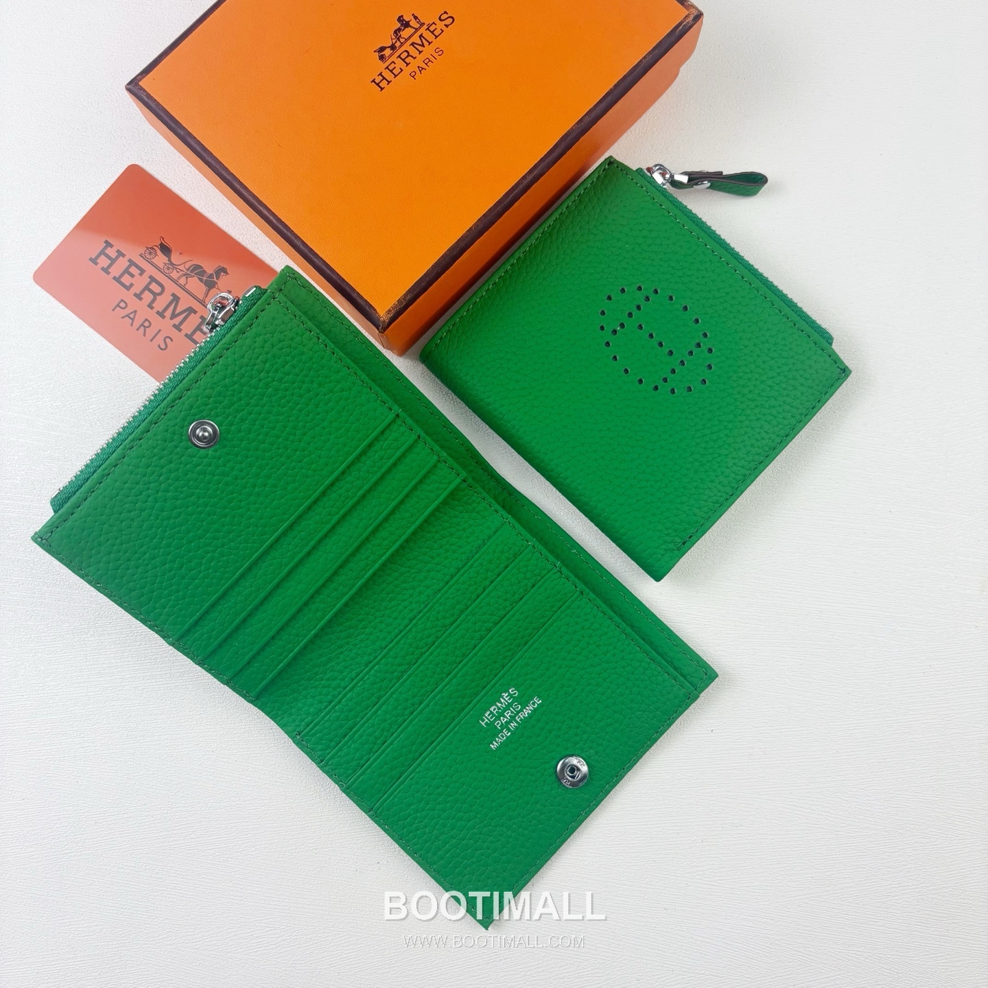 Hermes Barenia Calfskin Leather Compact Wallet with Perforated Detail Zip Coin Pocket 에르메스 바레니아 카프스킨 레더 펀칭 디테일 지퍼 코인포켓 반지갑 6357 10.5cm 2