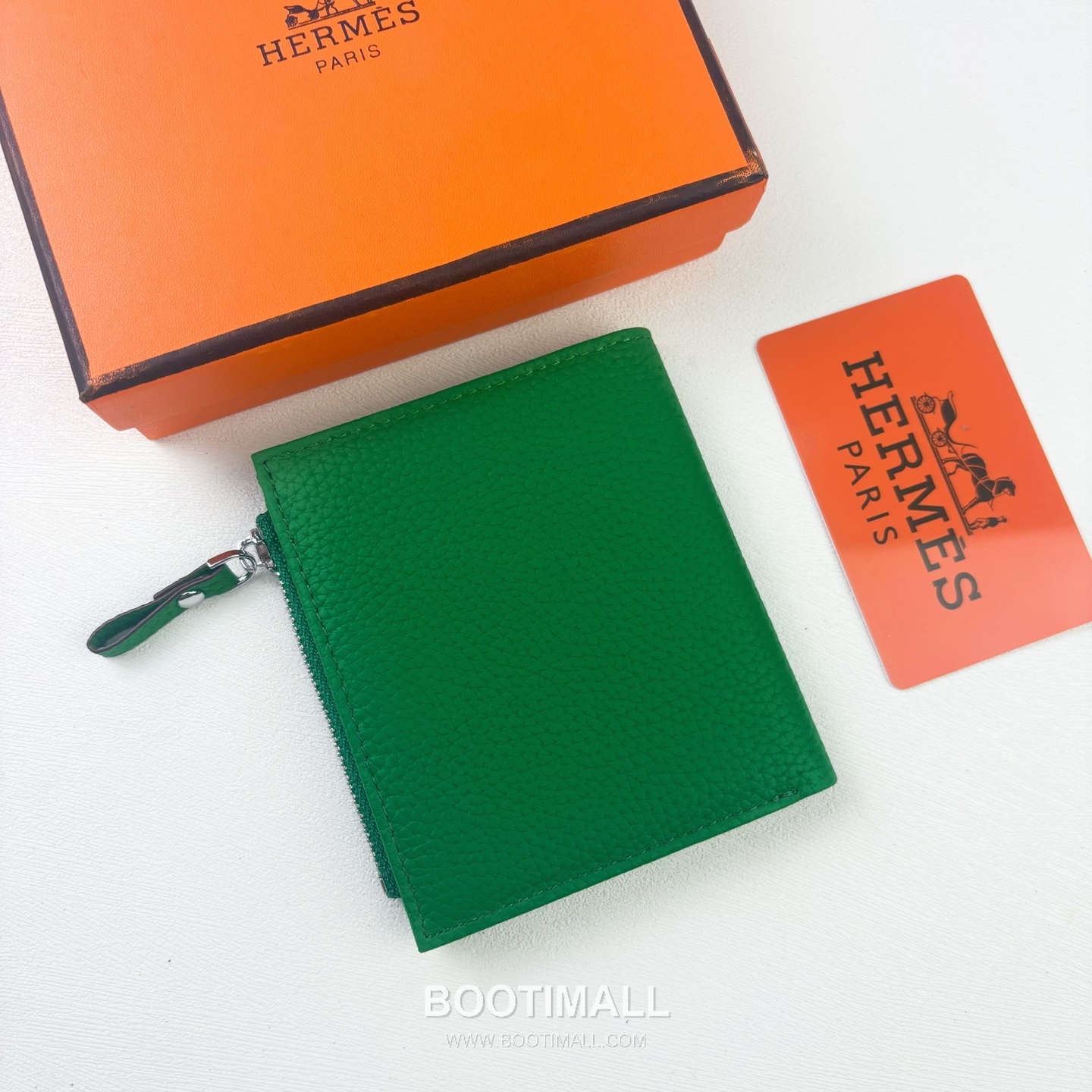 Hermes Barenia Calfskin Leather Compact Wallet with Perforated Detail Zip Coin Pocket 에르메스 바레니아 카프스킨 레더 펀칭 디테일 지퍼 코인포켓 반지갑 6357 10.5cm 3