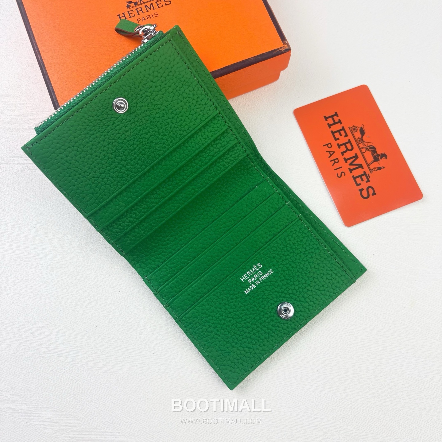 Hermes Barenia Calfskin Leather Compact Wallet with Perforated Detail Zip Coin Pocket 에르메스 바레니아 카프스킨 레더 펀칭 디테일 지퍼 코인포켓 반지갑 6357 10.5cm 5
