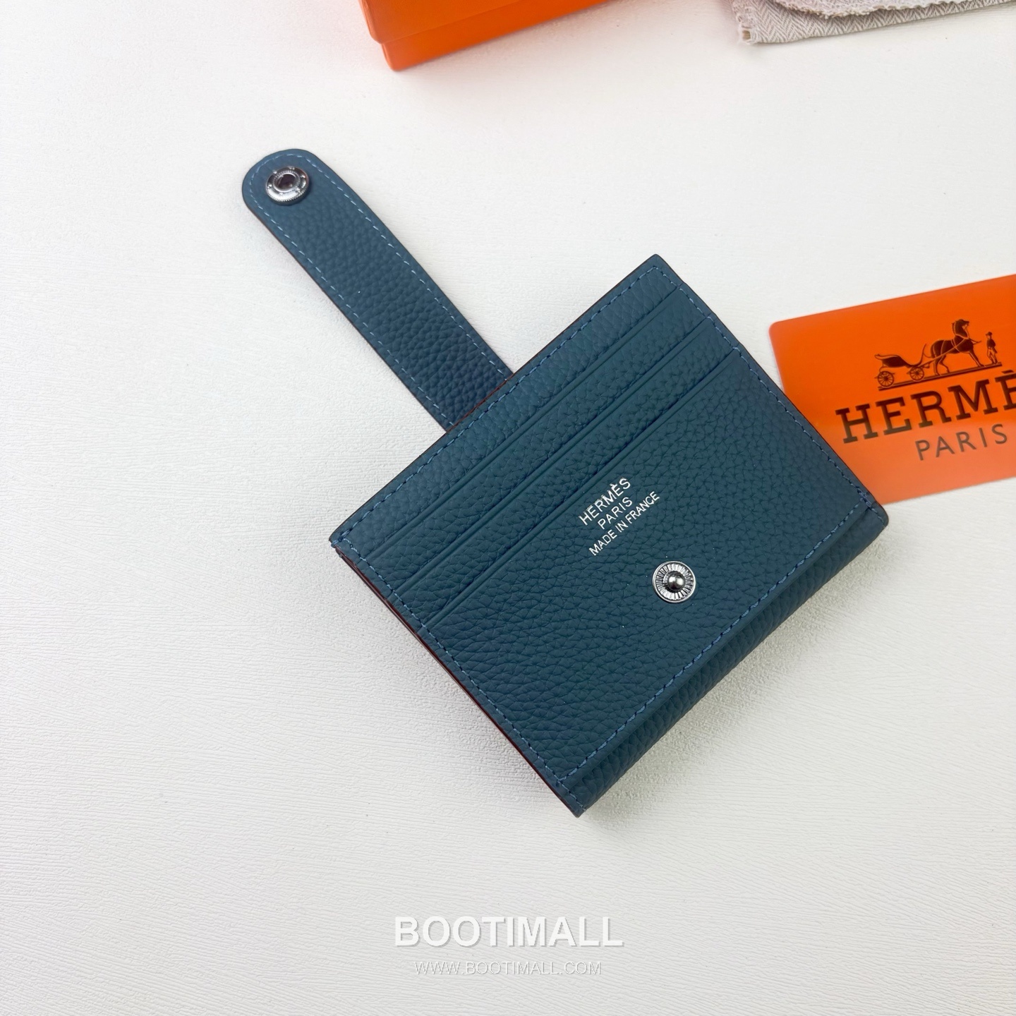 Hermes Togo Calfskin Leather Compact Wallet with Button Closure Detail 에르메스 토고 카프스킨 레더 버튼 클로저 반지갑 497 10.5cm 4