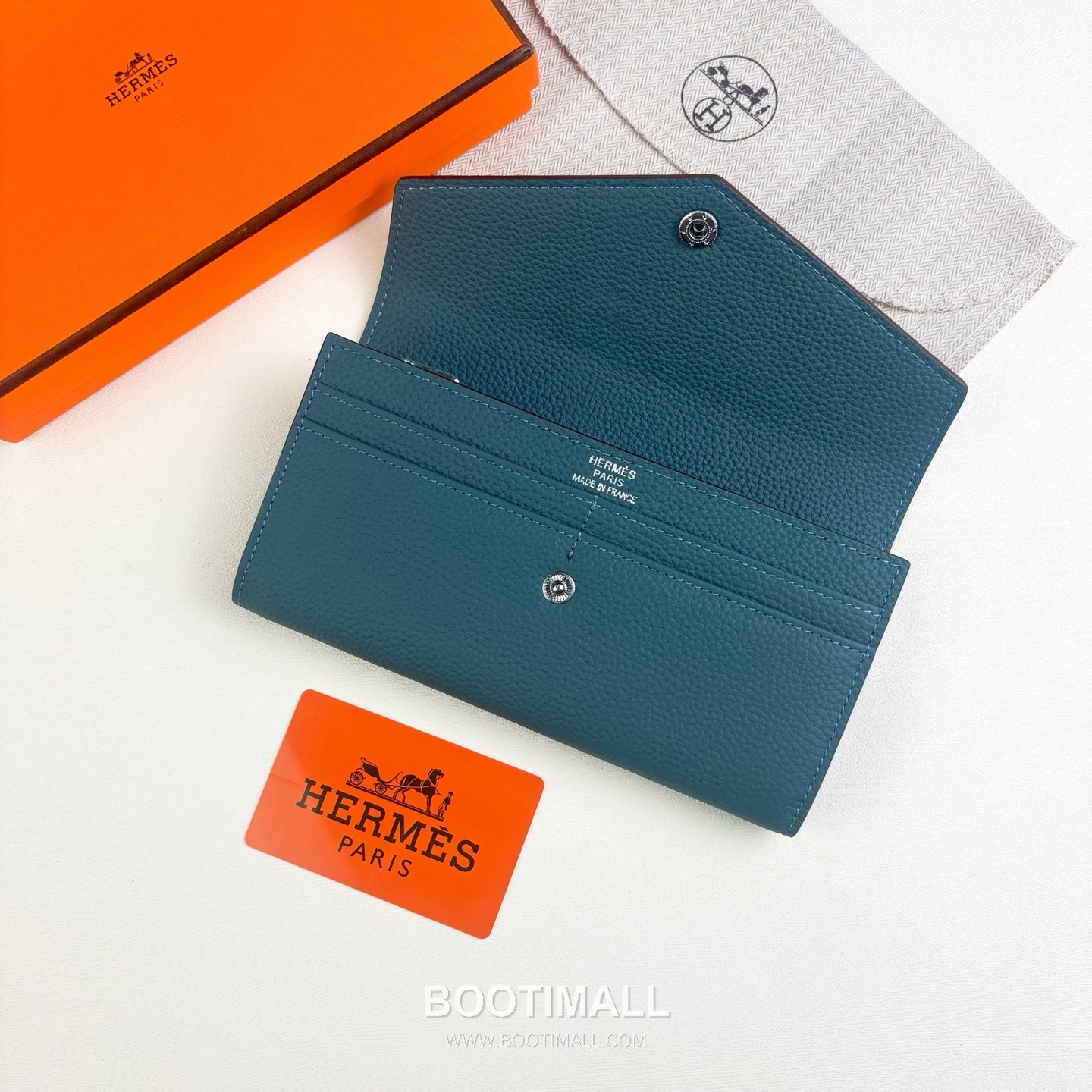 Hermes Togo Calfskin Leather Long Wallet with Zip Pocket Snap Closure Detail 에르메스 토고 카프스킨 레더 지퍼 포켓 스냅 클로저 장지갑 614 19cm 3