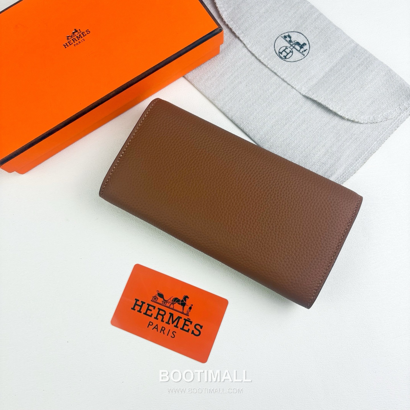Hermes Togo Calfskin Leather Long Wallet with Zip Pocket Snap Closure Detail 에르메스 토고 카프스킨 레더 지퍼 포켓 스냅 클로저 장지갑 614 19cm 3