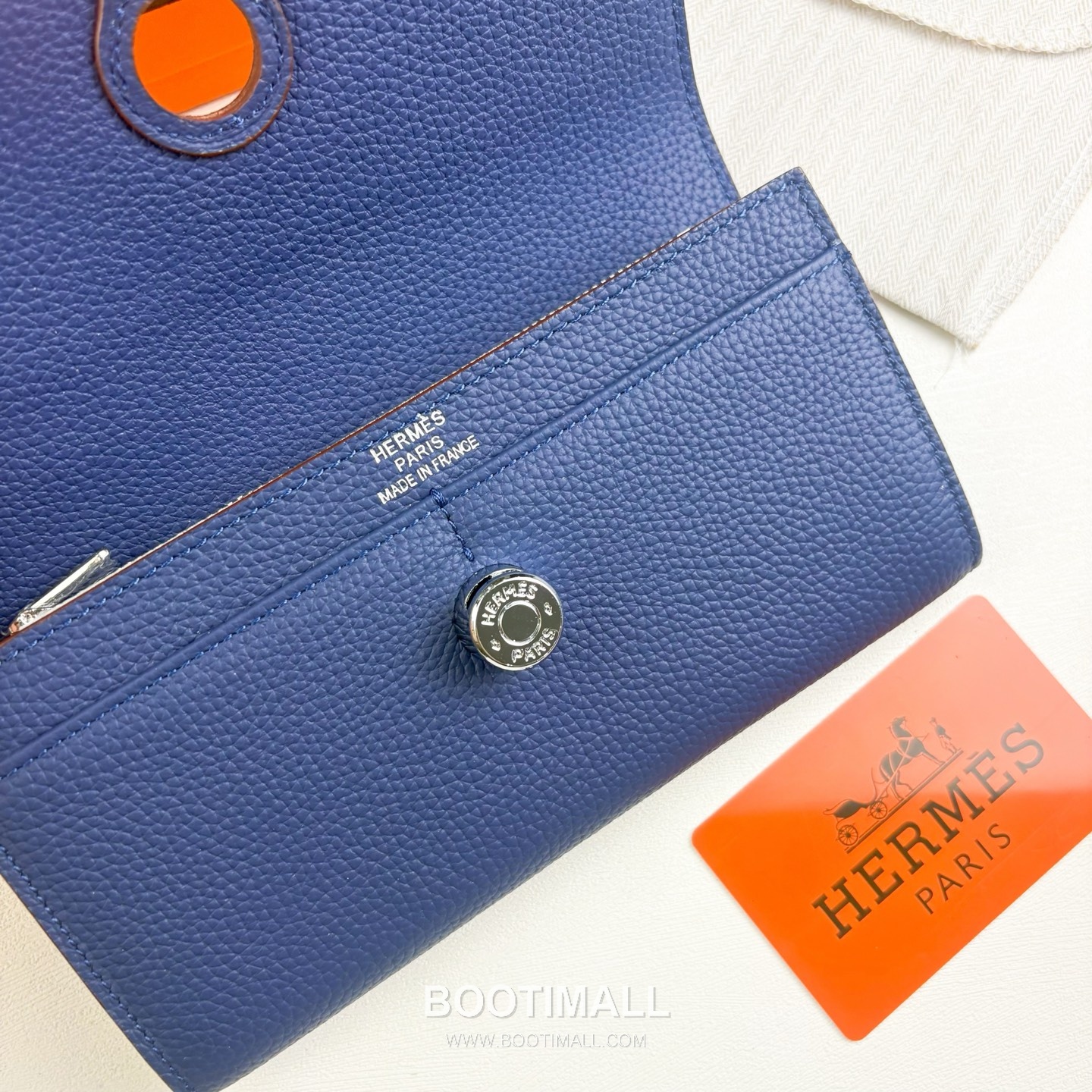 Hermes Togo Calfskin Leather Long Wallet with Palladium Stud Lock Zip Pocket Detail 에르메스 토고 카프스킨 레더 팔라듐 스터드 락 지퍼포켓 장지갑 615 19cm 5