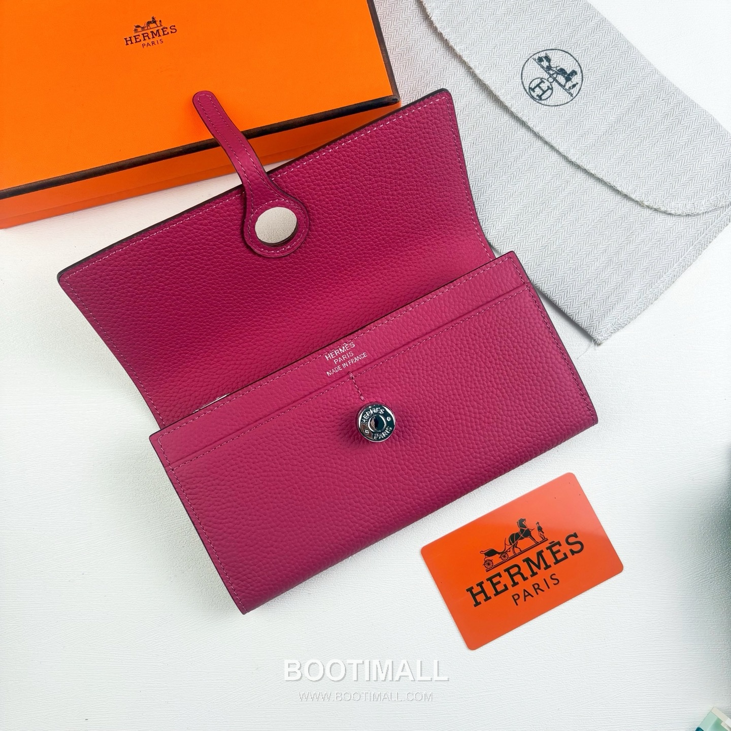Hermes Togo Calfskin Leather Long Wallet with Palladium Stud Lock Zip Pocket Detail 에르메스 토고 카프스킨 레더 팔라듐 스터드 락 지퍼포켓 장지갑 615 19cm 4