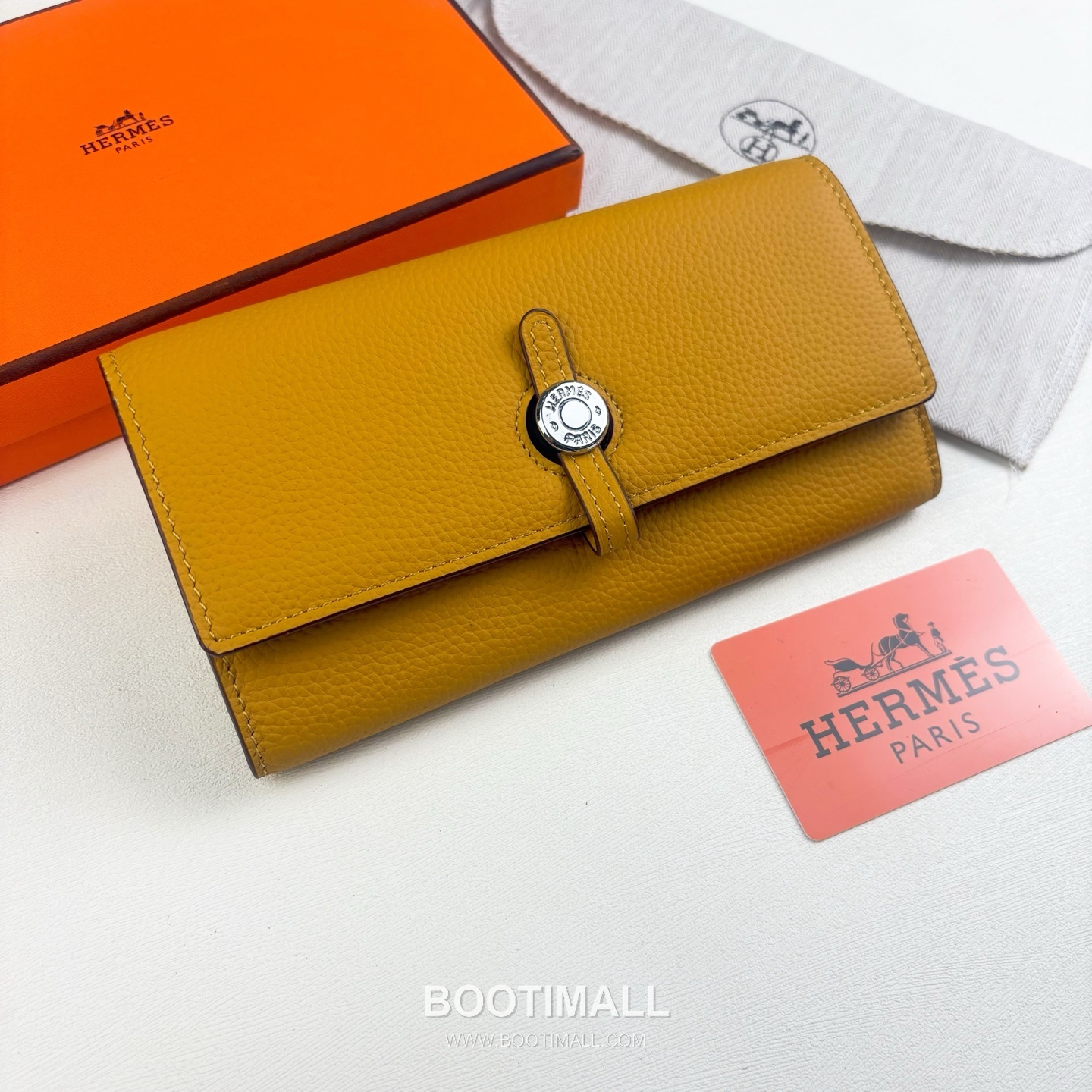 Hermes Togo Calfskin Leather Long Wallet with Palladium Stud Lock Zip Pocket Detail 에르메스 토고 카프스킨 레더 팔라듐 스터드 락 지퍼포켓 장지갑 615 19cm 8