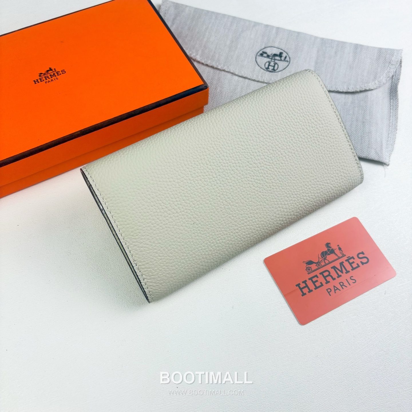 Hermes Togo Calfskin Leather Long Wallet with Zip Pocket Snap Closure Detail 에르메스 토고 카프스킨 레더 지퍼 포켓 스냅 클로저 장지갑 613 19cm 2