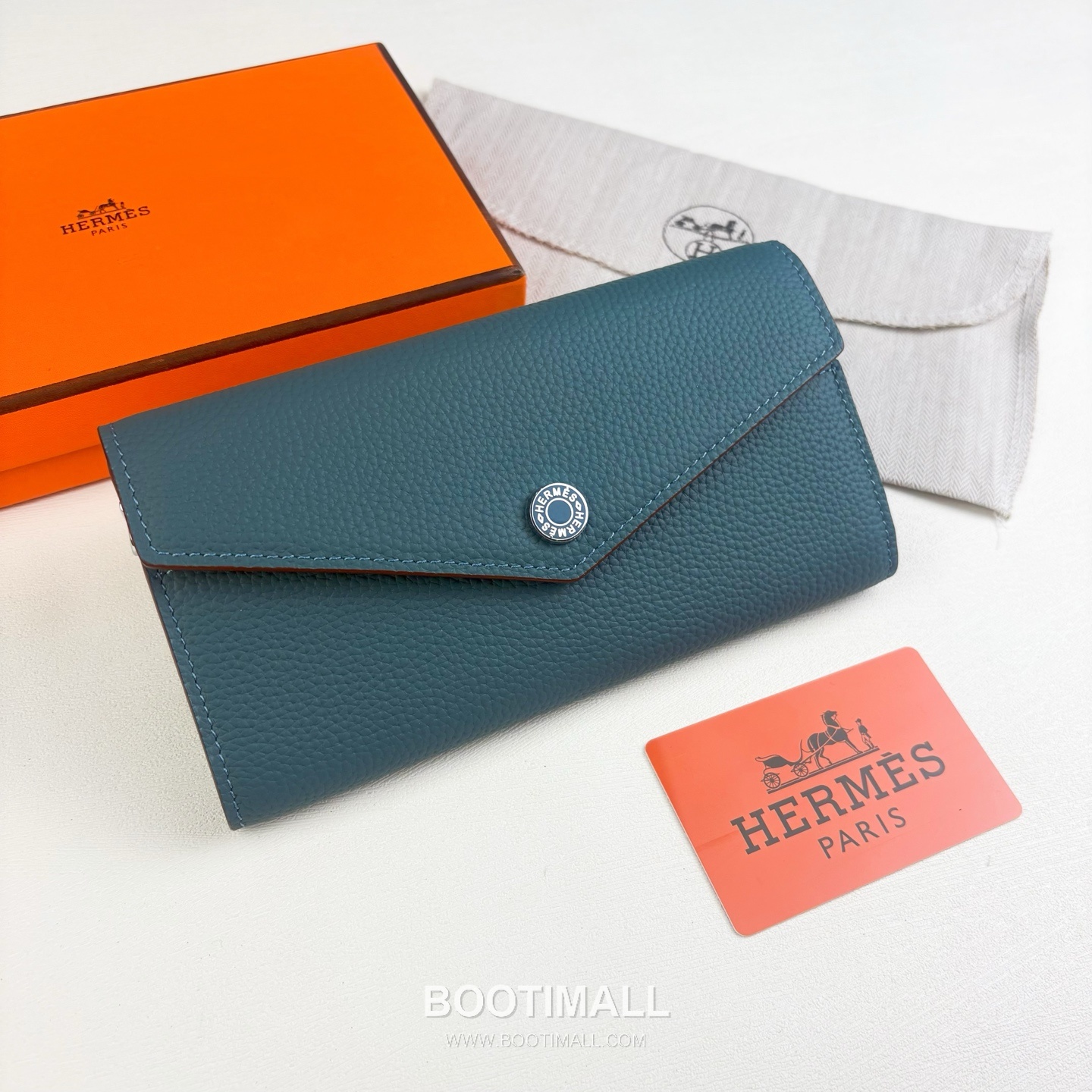 Hermes Togo Calfskin Leather Long Wallet with Zip Pocket Snap Closure Detail 에르메스 토고 카프스킨 레더 지퍼 포켓 스냅 클로저 장지갑 613 19cm 1