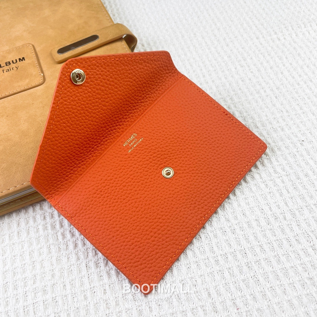 Hermes Barenia Faubourg Pebbled Calfskin Leather Card Holder Wallet 에르메스 바레니아 포부르 페블드 카프스킨 레더 카드홀더 지갑 2215 12cm 1