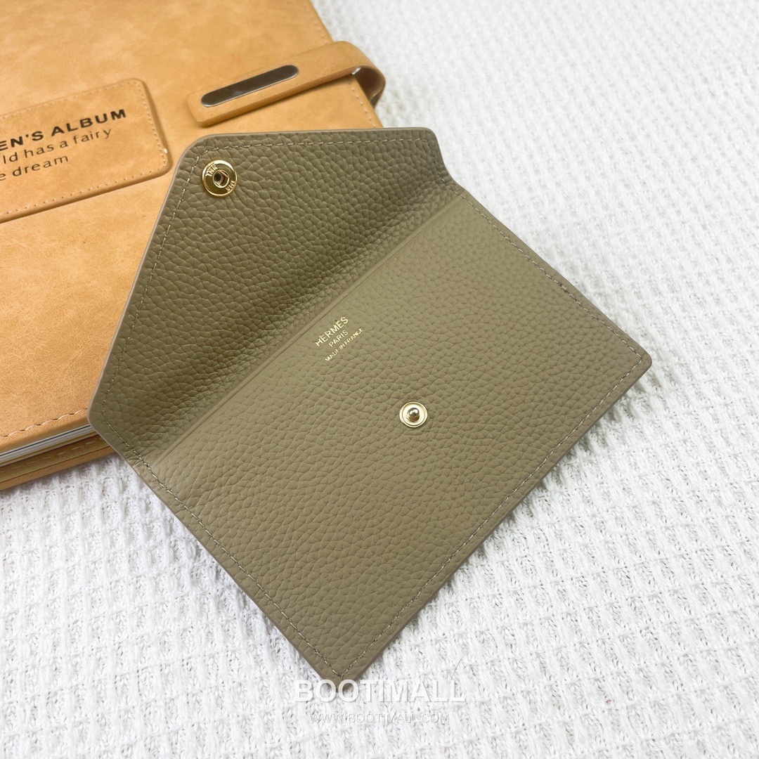 Hermes Barenia Faubourg Pebbled Calfskin Leather Card Holder Wallet 에르메스 바레니아 포부르 페블드 카프스킨 레더 카드홀더 지갑 2215 12cm 1