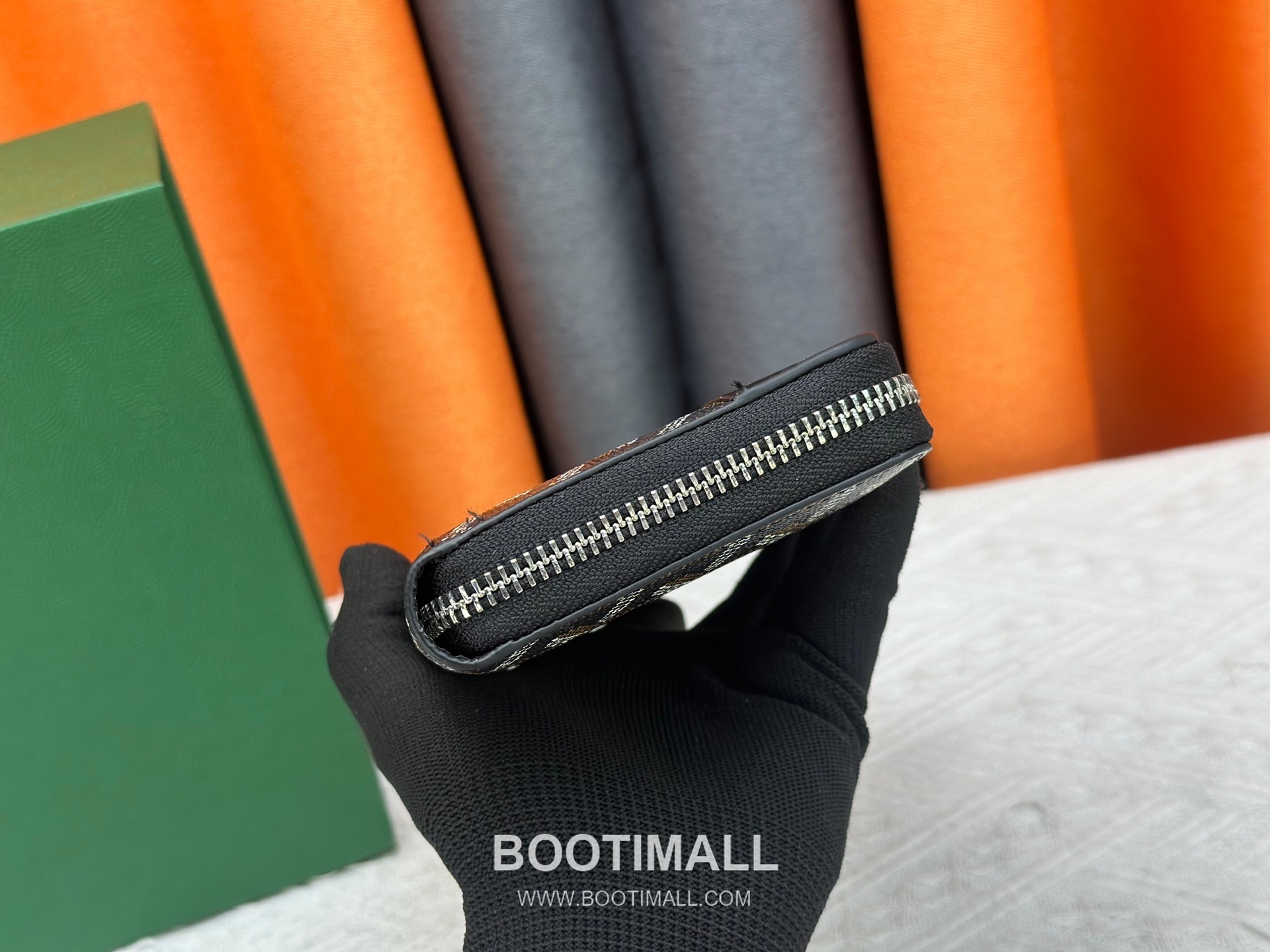 Goyard Canvas Calfskin Leather Long Wallet with Zip Pocket Detail 고야드 캔버스 카프스킨 레더 지퍼 포켓 장지갑 3368 M60017 20cm 4