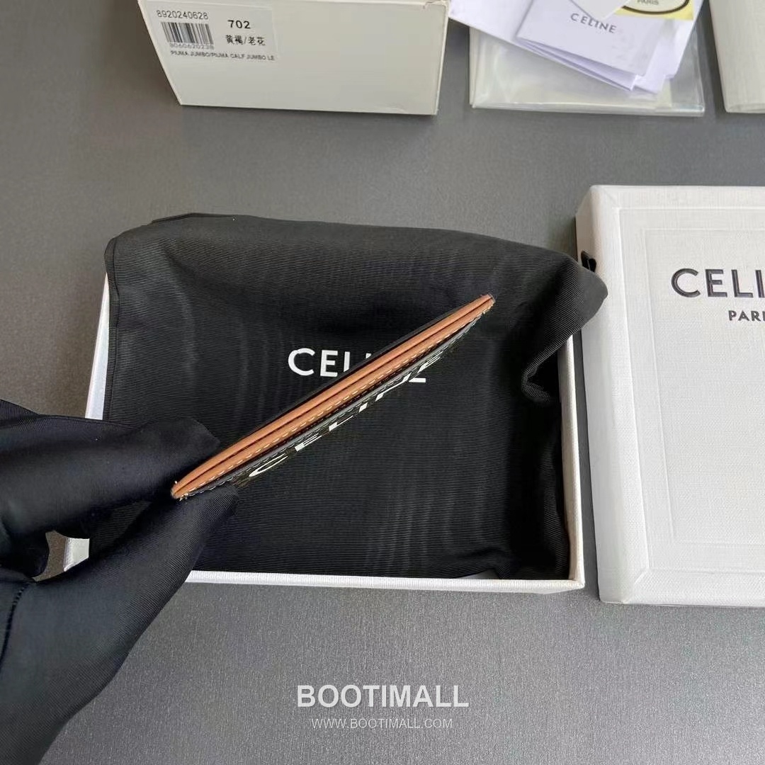 Celine Triomphe Coated Canvas Card Holder Wallet with Lambskin Trim Detail 셀린느 트리옹프 코팅 캔버스 램스킨 트림 카드홀더 지갑 10B702CLY.04LU 10.5cm 4