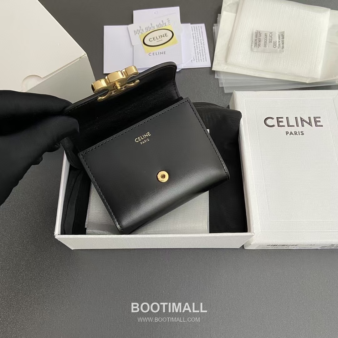 Celine Triomphe Calfskin Leather Compact Wallet with Snap Coin Pocket Detail 셀린느 트리옹프 카프스킨 레더 스냅 코인포켓 반지갑 10D782CQH.04LU783 10.5cm 4