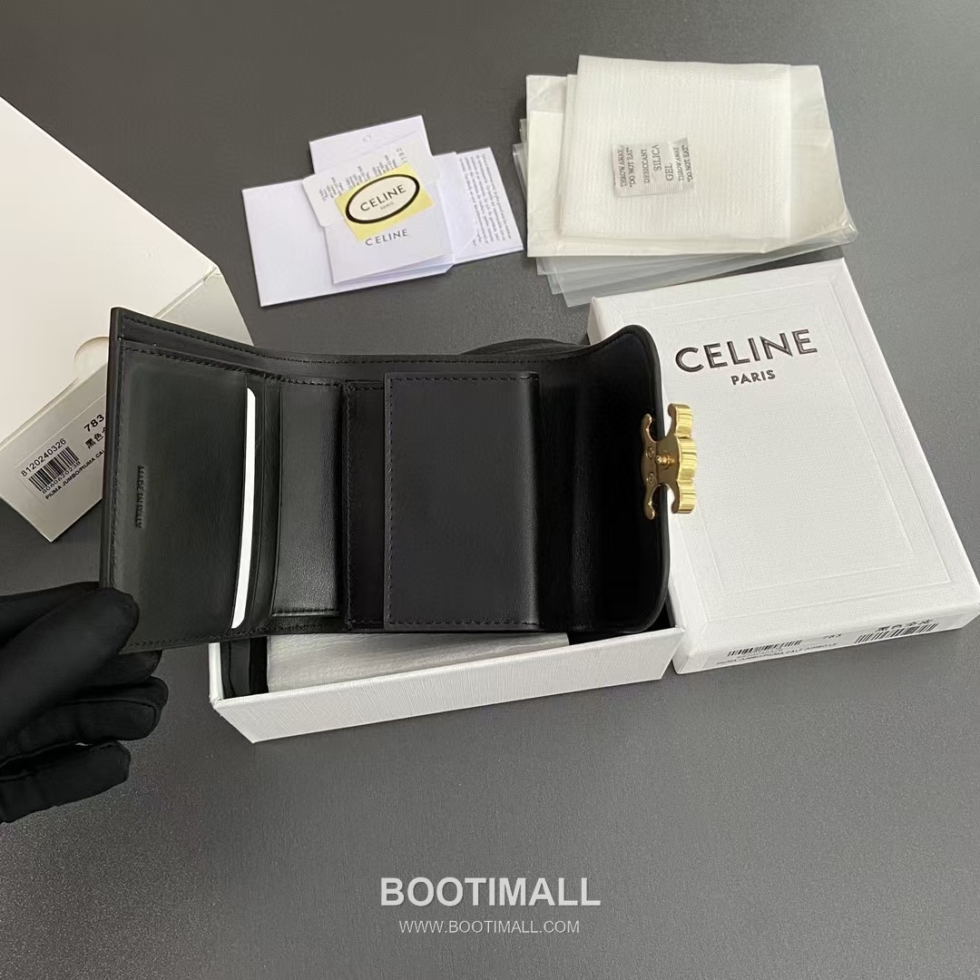 Celine Triomphe Calfskin Leather Compact Wallet with Snap Coin Pocket Detail 셀린느 트리옹프 카프스킨 레더 스냅 코인포켓 반지갑 10D782CQH.04LU783 10.5cm 5