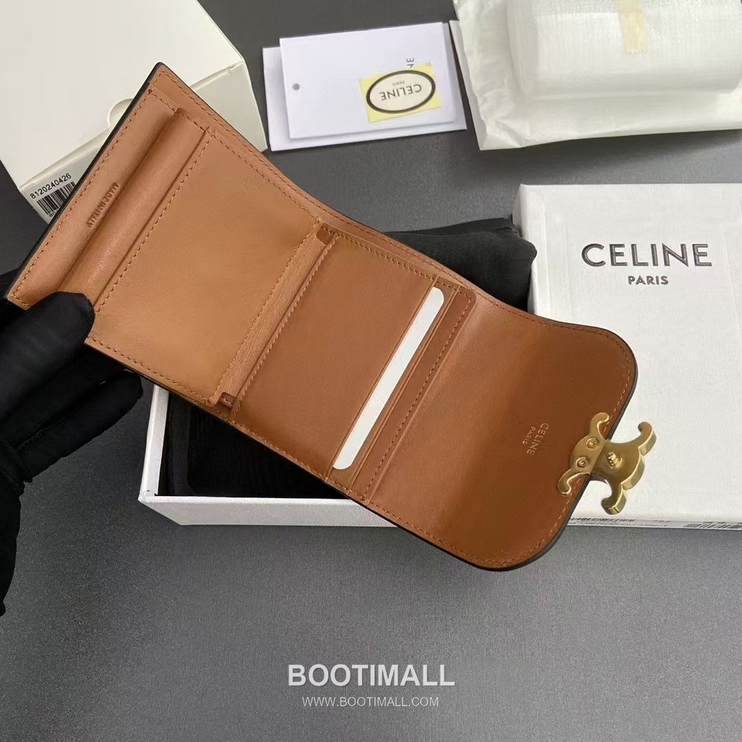 Celine Triomphe Calfskin Leather Compact Wallet with Snap Coin Pocket Detail 셀린느 트리옹프 카프스킨 레더 스냅 코인포켓 반지갑 10D782CQH.04LU783 10.5cm 5