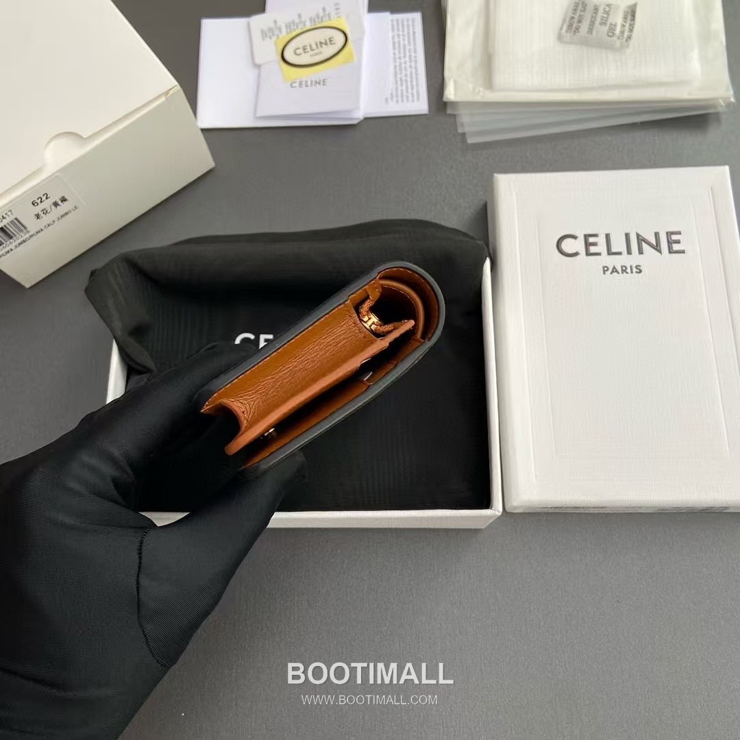Celine Triomphe Calfskin Leather Compact Wallet with Zip Coin Pocket Detail 셀린느 트리옹프 카프스킨 레더 지퍼 코인포켓 반지갑 10K623DPV.38NO 11cm 2