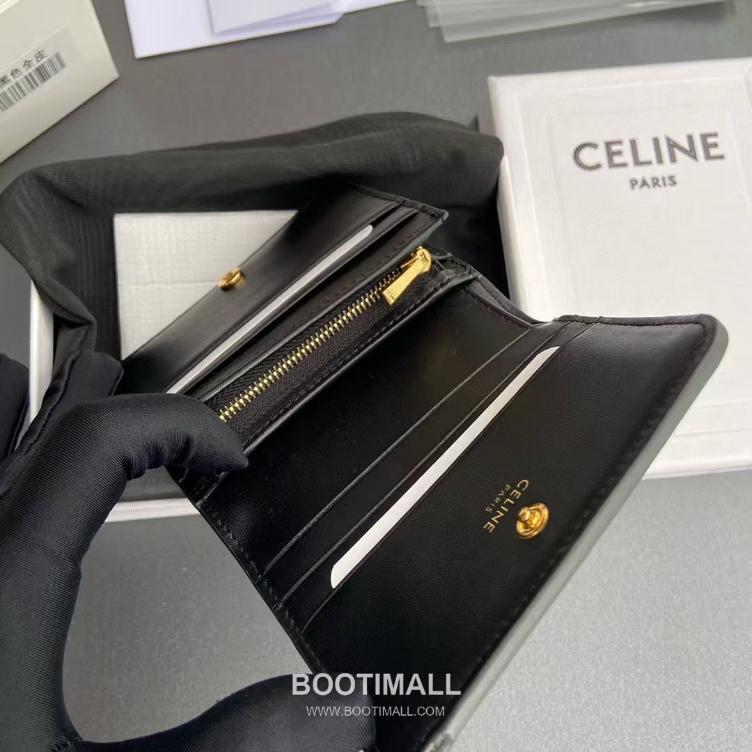 Celine Triomphe Calfskin Leather Compact Wallet with Zip Coin Pocket Detail 셀린느 트리옹프 카프스킨 레더 지퍼 코인포켓 반지갑 10K623DPV.38NO 11cm 4
