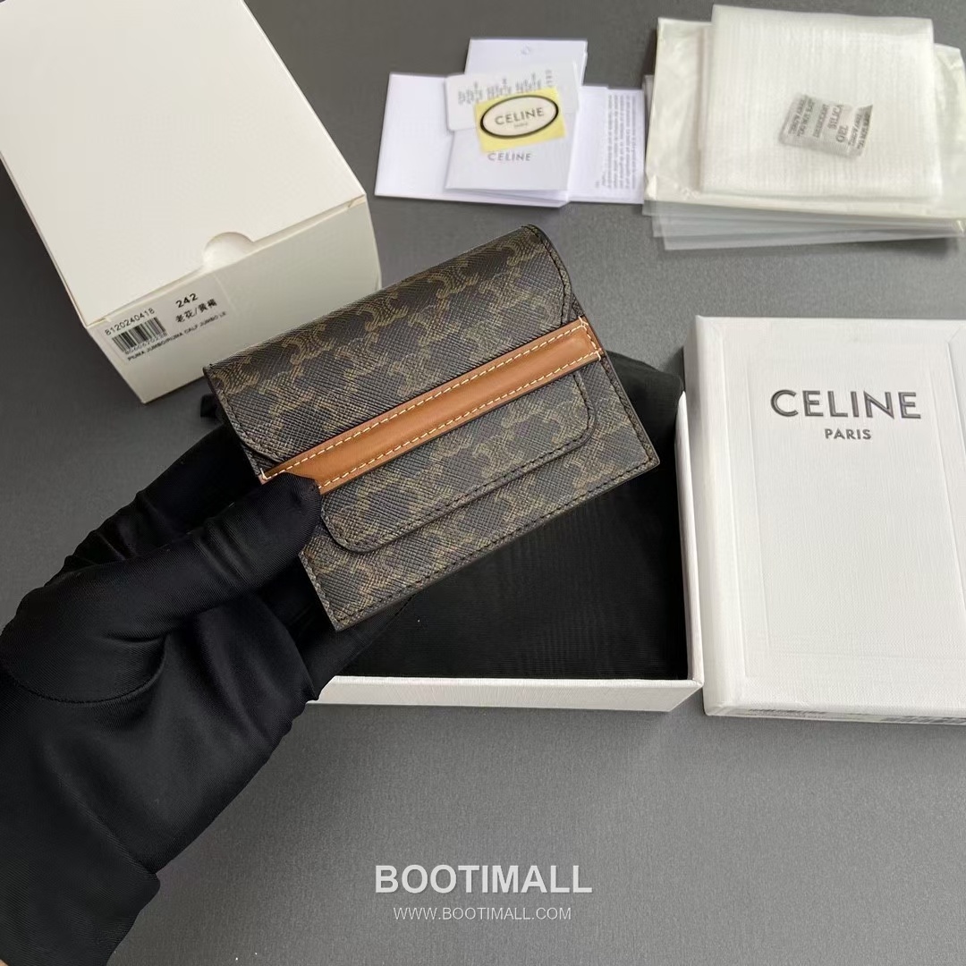 Celine Triomphe Calfskin Leather Card Holder Wallet with Gusset Compartment Detail 셀린느 트리옹프 카프스킨 레더 거셋 컴파트먼트 카드홀더 지갑 242 10cm 4