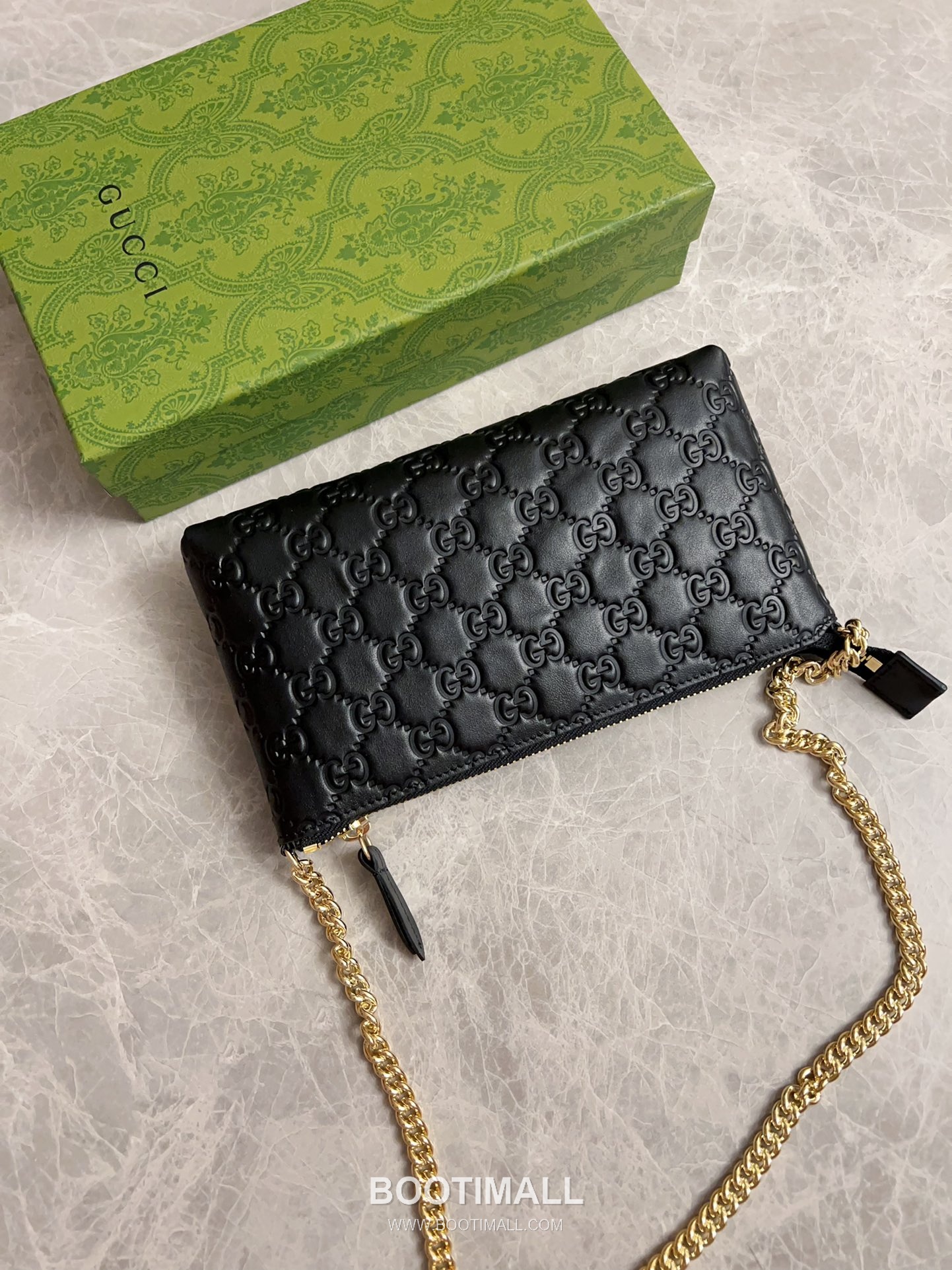 Gucci GG Supreme PVC Chain Shoulder Bag with Leather Trim Detail 구찌 GG 수프림 PVC 레더 트림 체인 숄더백 779791 23cm 2