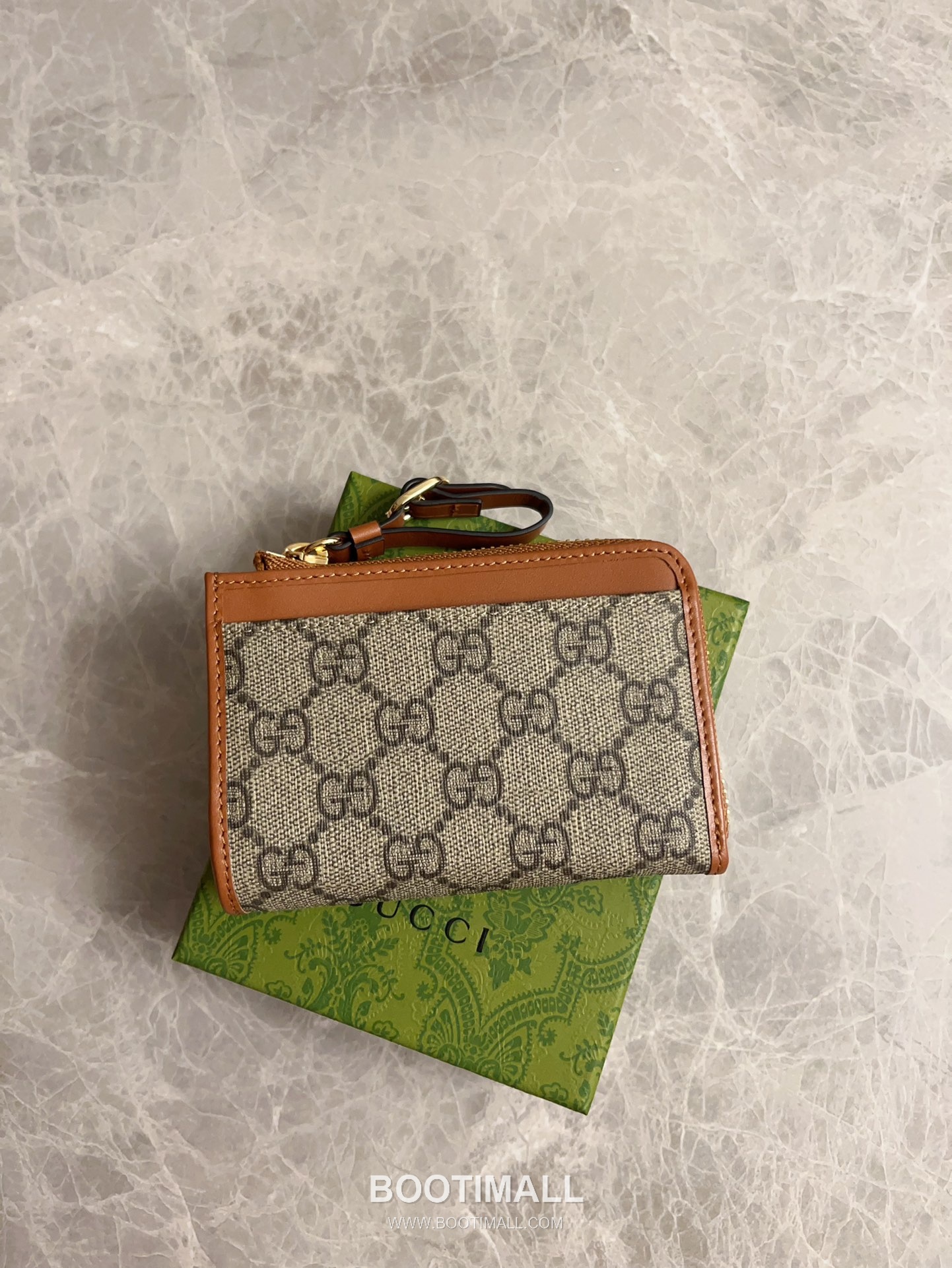 Gucci GG Supreme PVC Wallet Card Holder with Leather Trim Detail 구찌 GG 수프림 PVC 레더 트림 지갑 카드홀더 821804 13cm 6