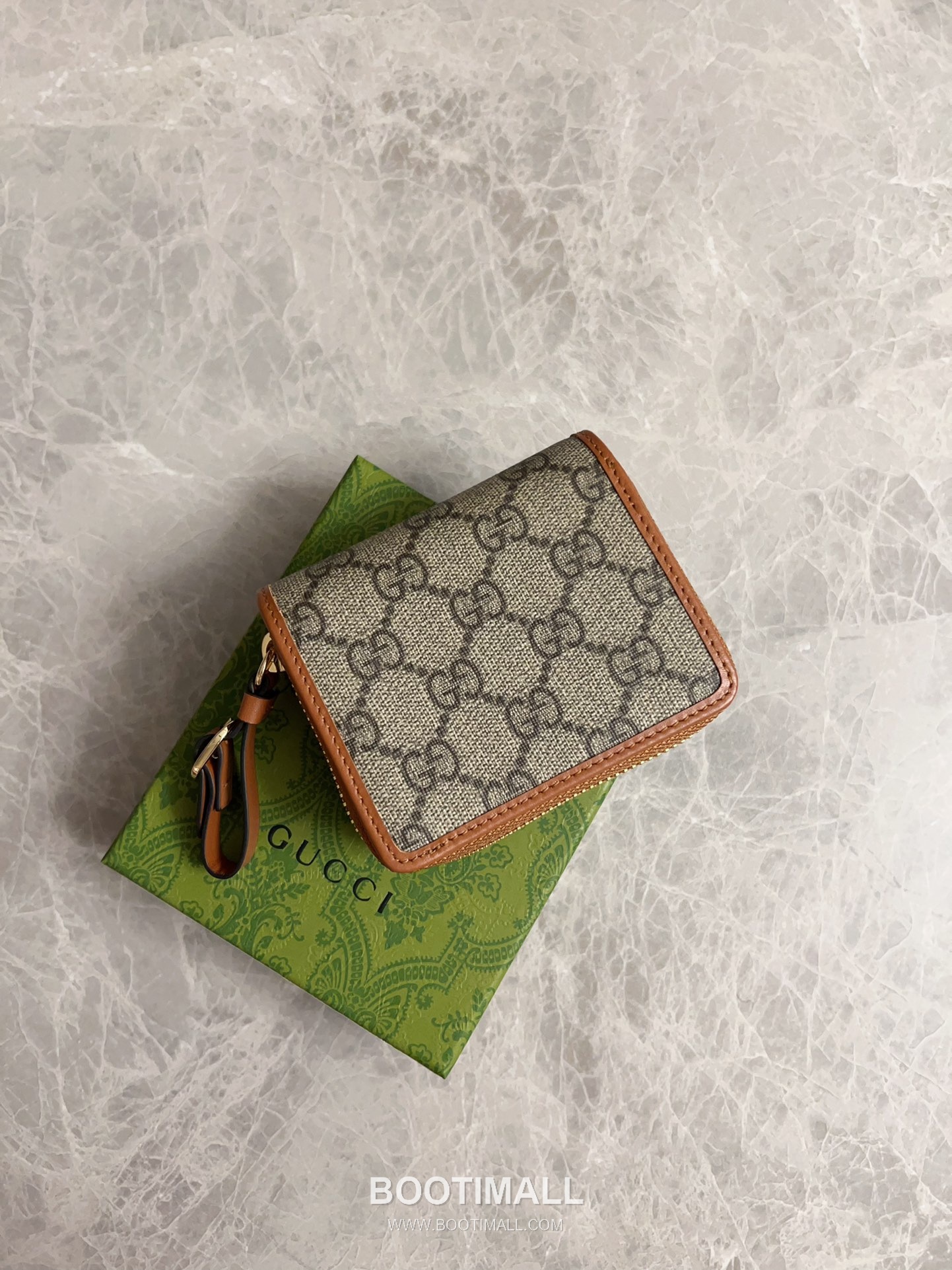 Gucci GG Supreme PVC Wallet with Leather Trim and Snap Closure Detail 구찌 GG 수프림 PVC 레더 트림 스냅 클로저 지갑 819131 11cm 6
