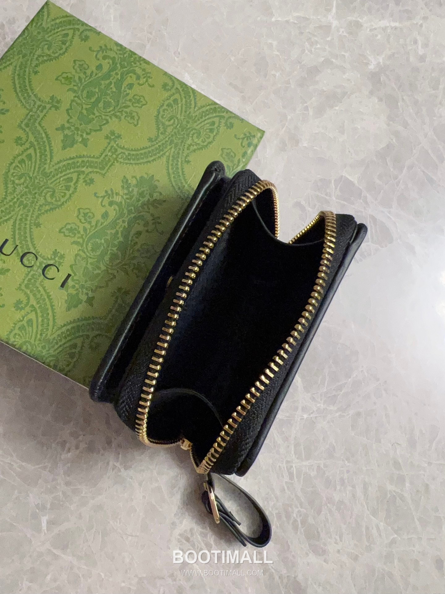 Gucci GG Supreme PVC Wallet with Leather Trim and Snap Closure Detail 구찌 GG 수프림 PVC 레더 트림 스냅 클로저 지갑 819131 11cm 5