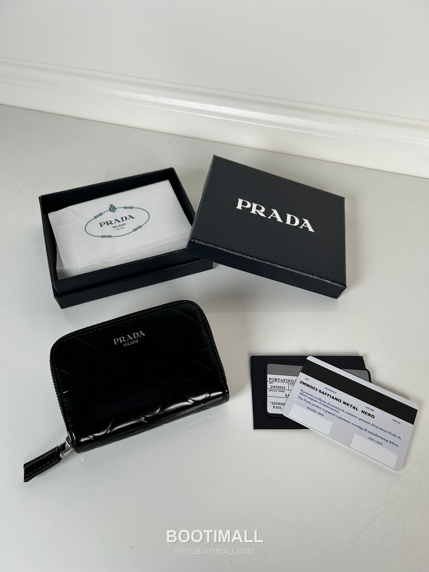 Prada Patent Quilted Calfskin Zip Card Holder with Pleated Slot Detail 프라다 페이턴트 퀼팅 카프스킨 플리츠 슬롯 지퍼 카드홀더 2MM003 11cm 1