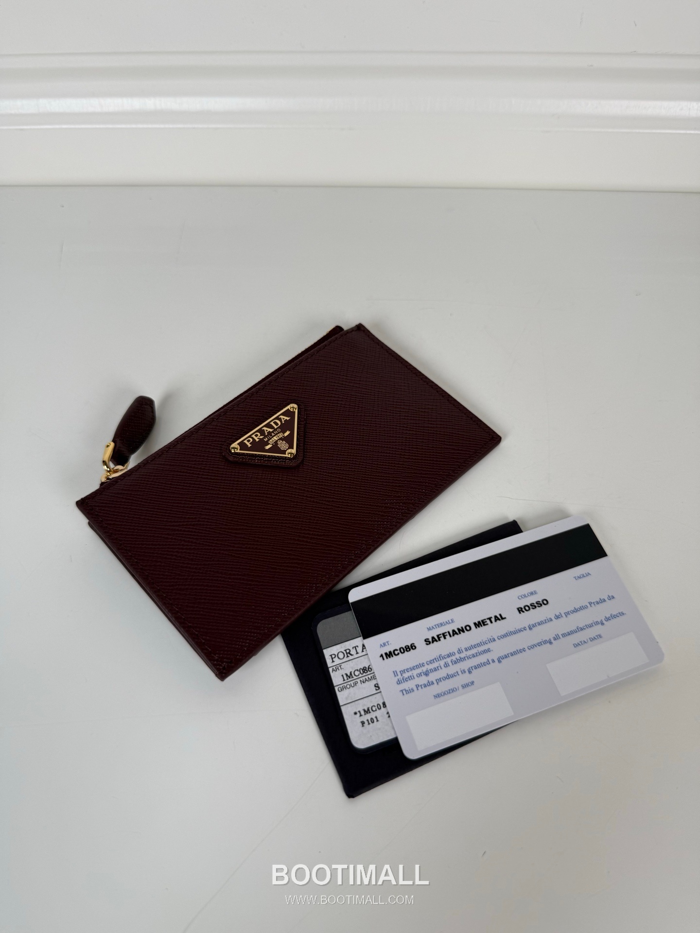 Prada Saffiano Calfskin Card Holder with Zip Pocket Multi Slot Detail 프라다 사피아노 카프스킨 지퍼 포켓 멀티 슬롯 카드홀더 1MC086 13cm 3