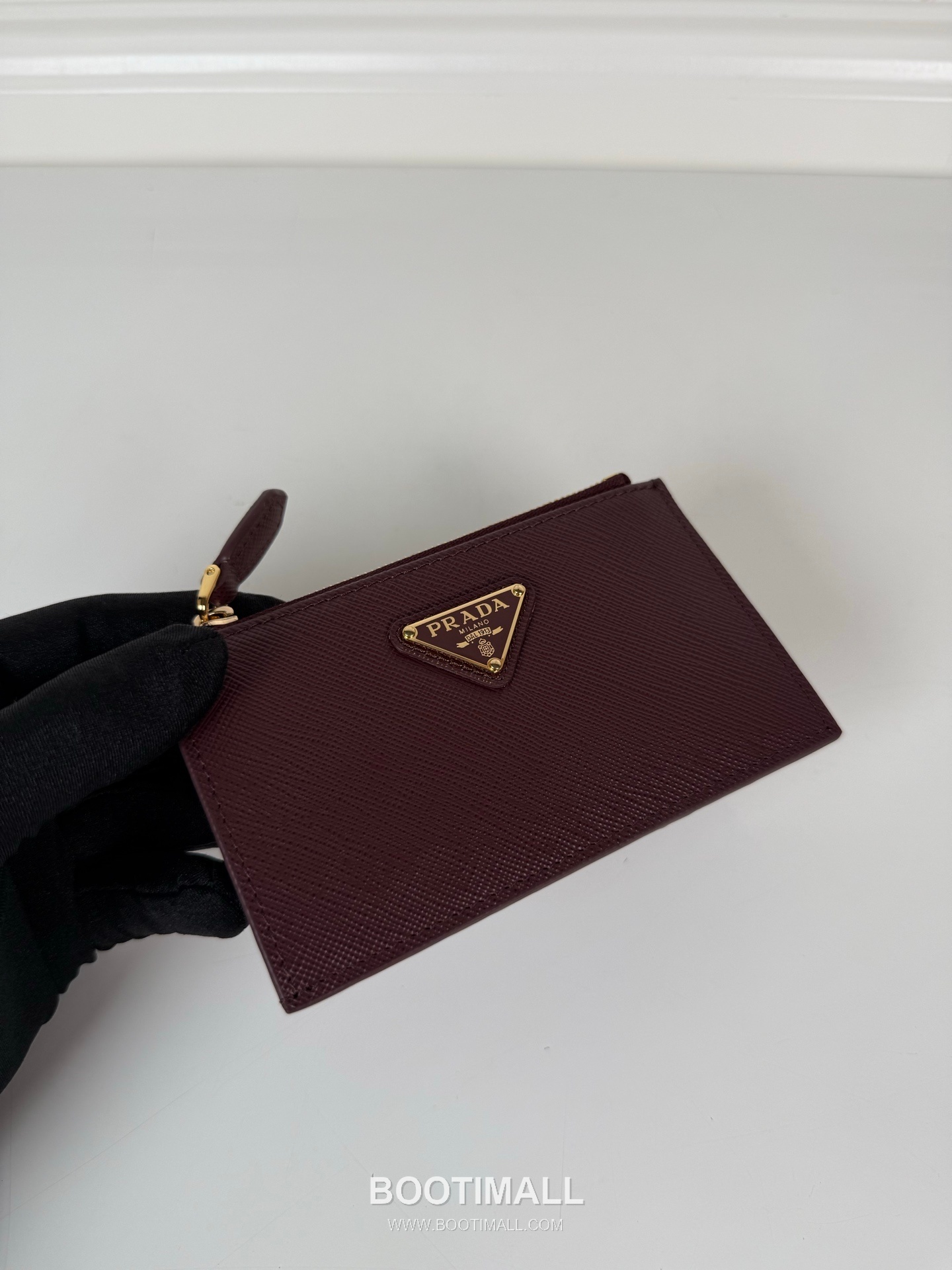 Prada Saffiano Calfskin Card Holder with Zip Pocket Multi Slot Detail 프라다 사피아노 카프스킨 지퍼 포켓 멀티 슬롯 카드홀더 1MC086 13cm 4