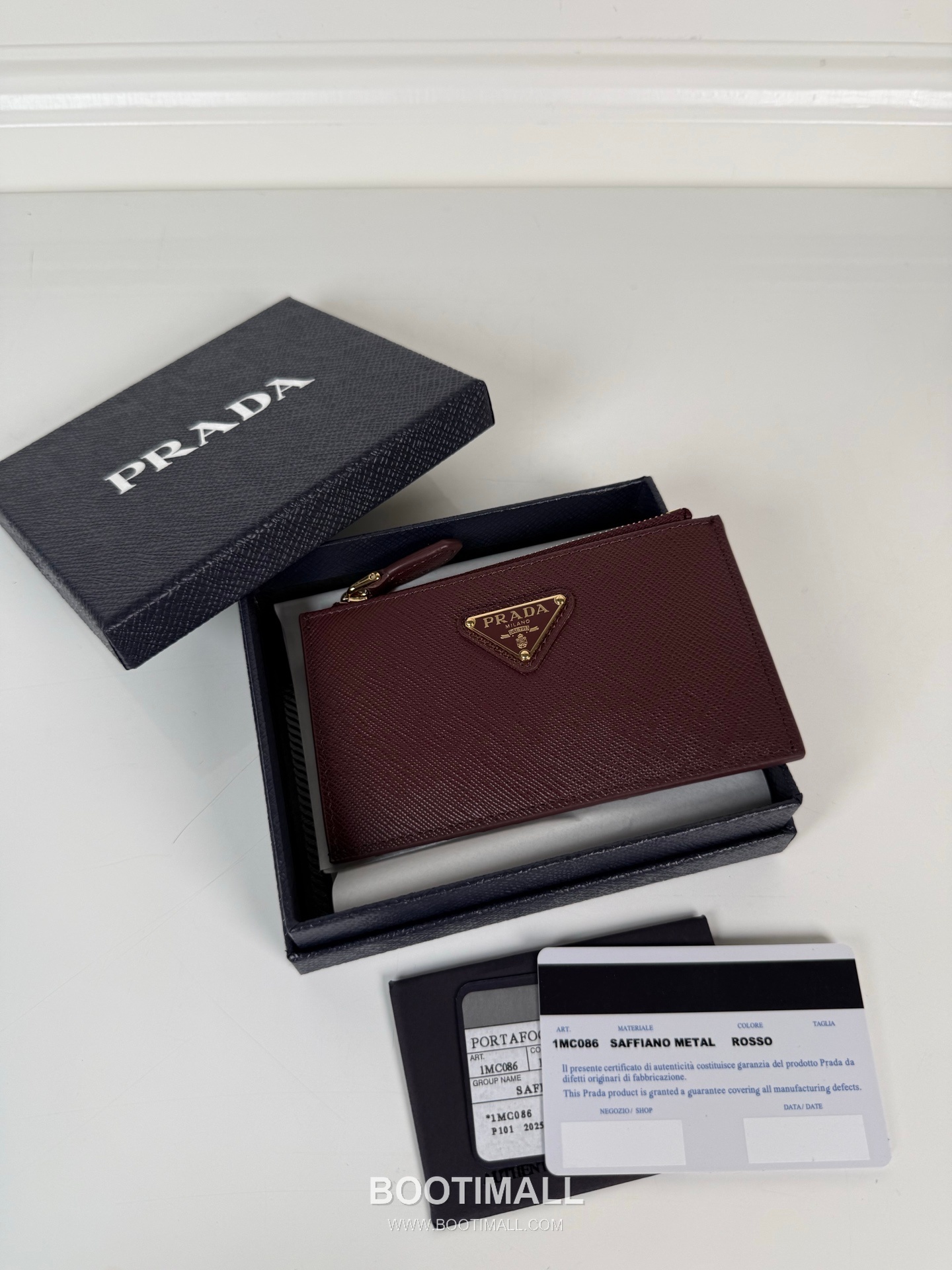 Prada Saffiano Calfskin Card Holder with Zip Pocket Multi Slot Detail 프라다 사피아노 카프스킨 지퍼 포켓 멀티 슬롯 카드홀더 1MC086 13cm 9