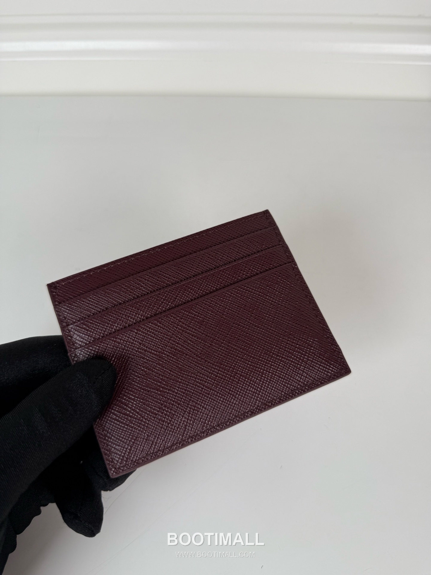 Prada Saffiano Calfskin Card Holder with Multi Slot Center Compartment Detail 프라다 사피아노 카프스킨 멀티 슬롯 센터 컴파트먼트 카드홀더 1MC025 11.2cm 5