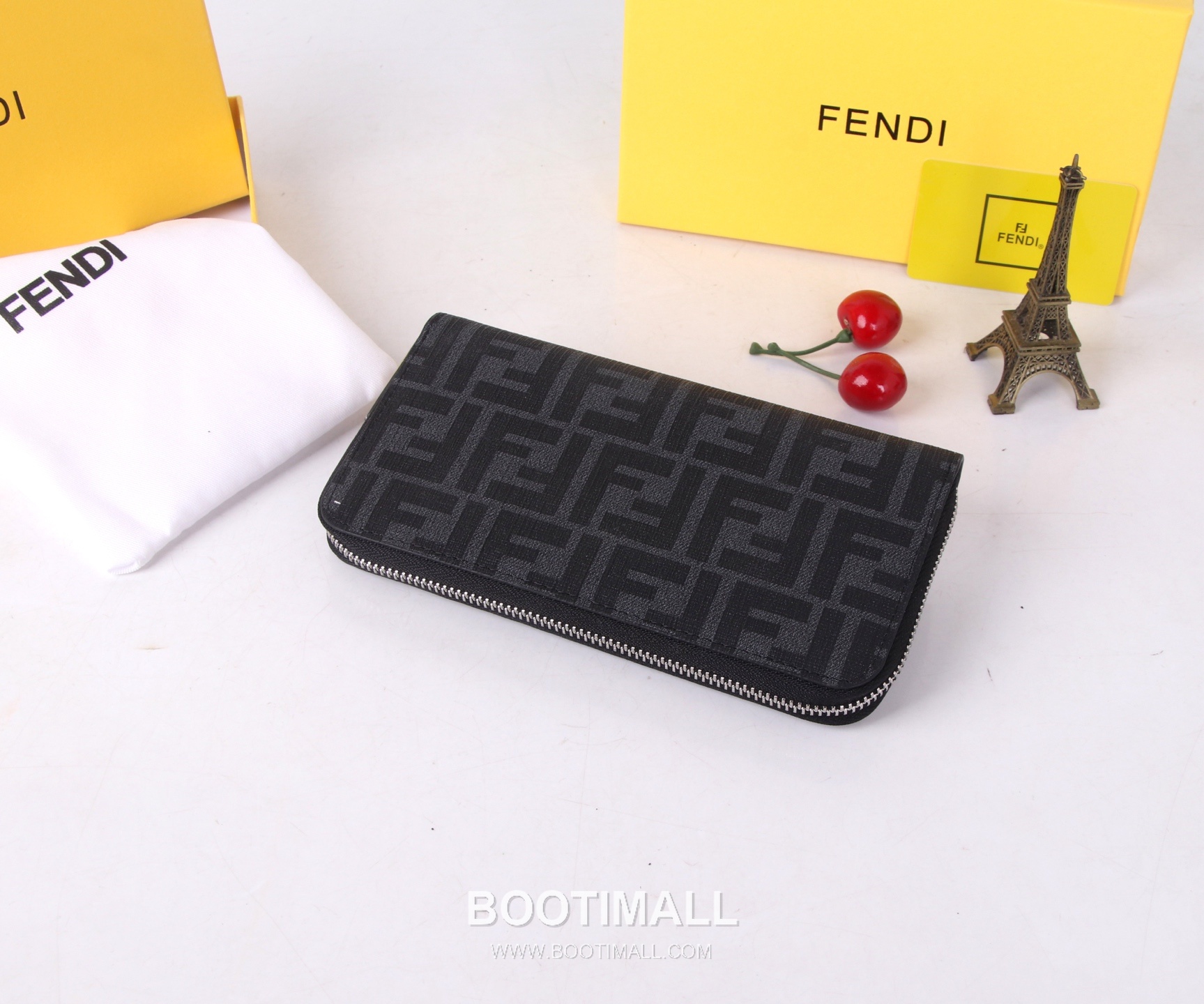Fendi Calfskin Wallet with Key Hook Hardware Detail 펜디 카프스킨 키훅 하드웨어 디테일 장지갑 SF01 19cm 5
