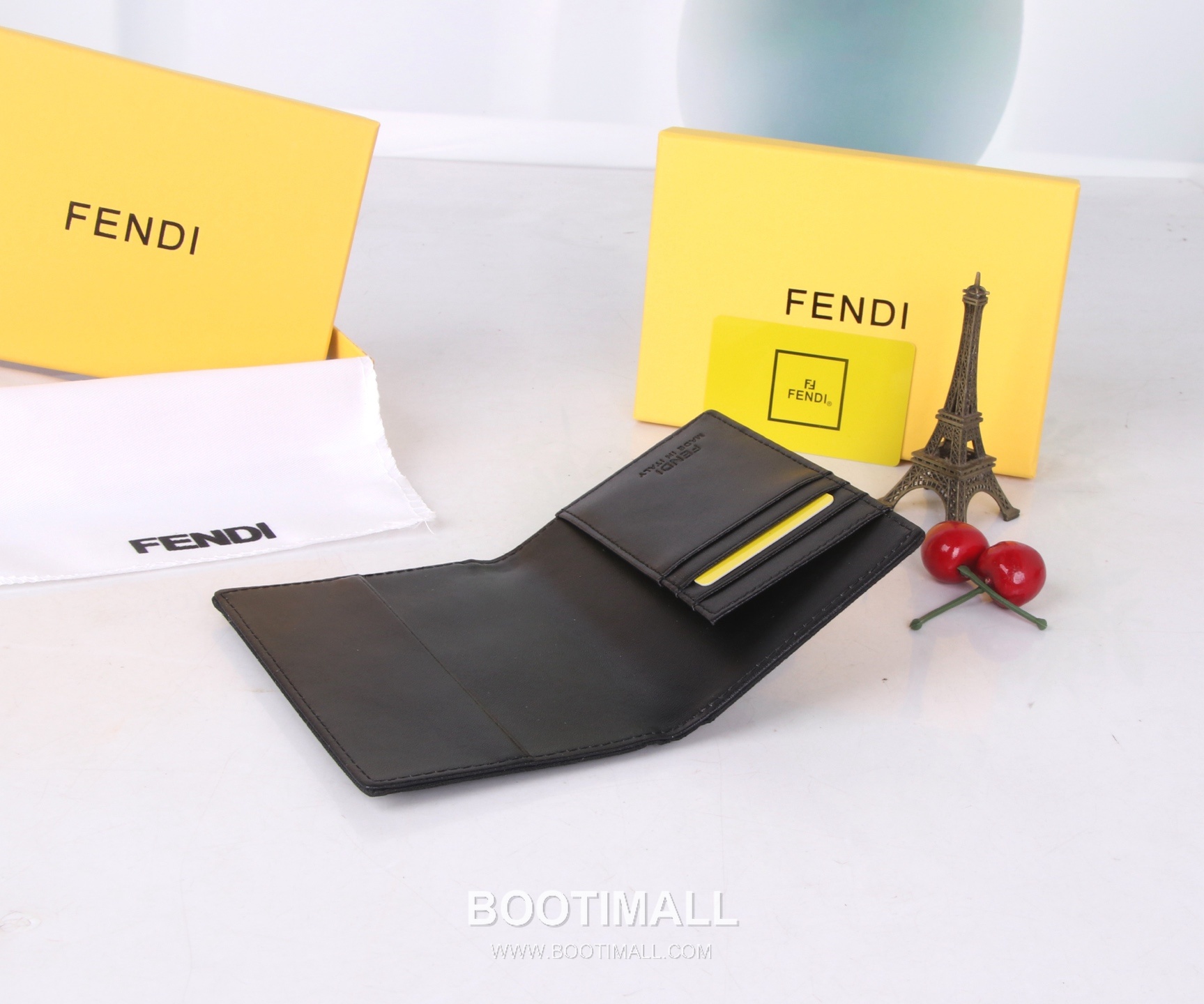 Fendi Calfskin Bi-Fold Wallet with Compact Multi Slot Detail 펜디 카프스킨 컴팩트 멀티 슬롯 반지갑 SF07 11.2cm 8
