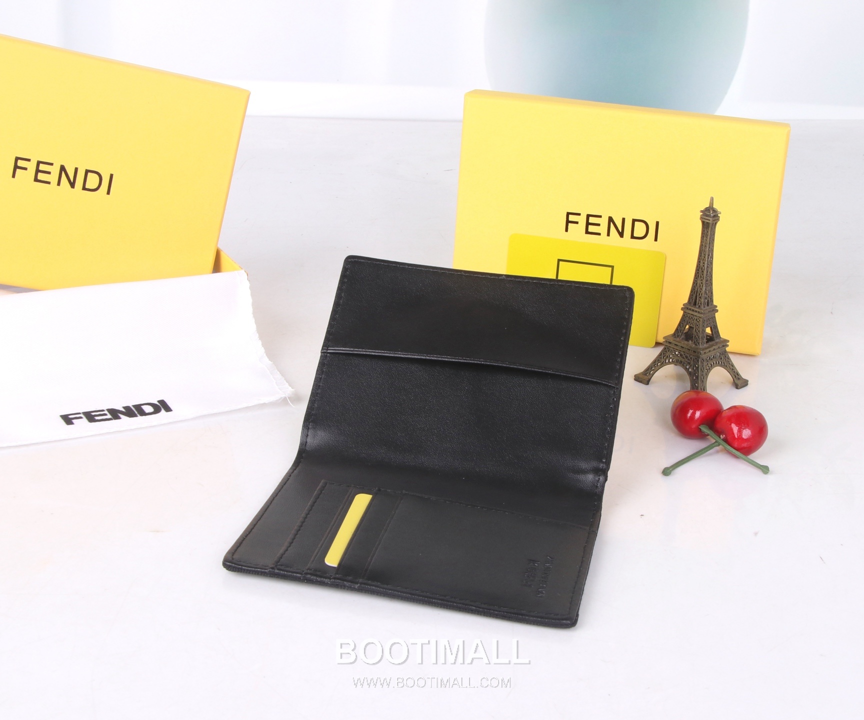 Fendi Calfskin Bi-Fold Wallet with Compact Multi Slot Detail 펜디 카프스킨 컴팩트 멀티 슬롯 반지갑 SF07 11.2cm 9