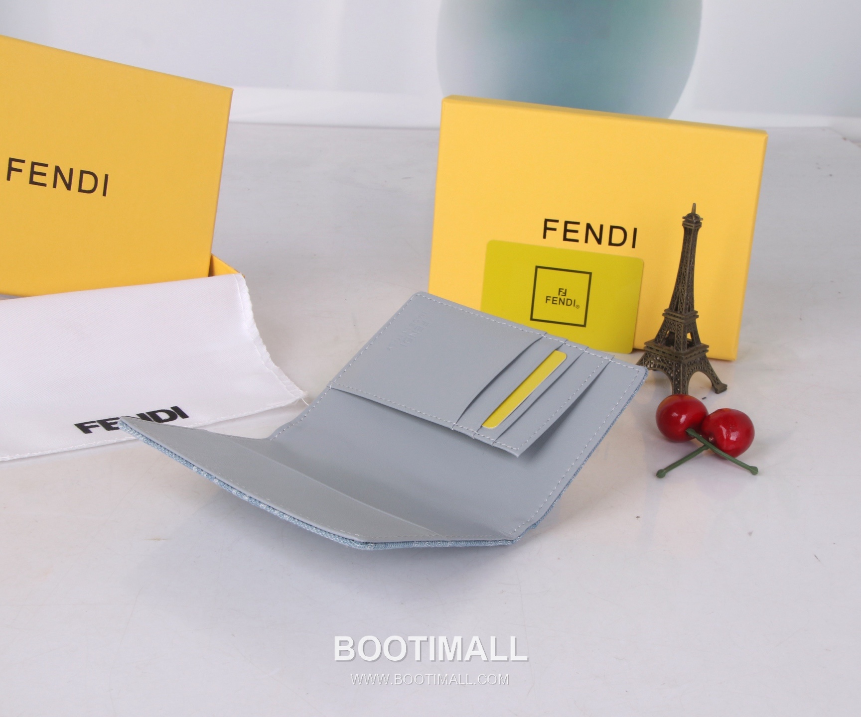 Fendi Calfskin Bi-Fold Wallet with Compact Multi Slot Detail 펜디 카프스킨 컴팩트 멀티 슬롯 반지갑 SF07 11.2cm 7