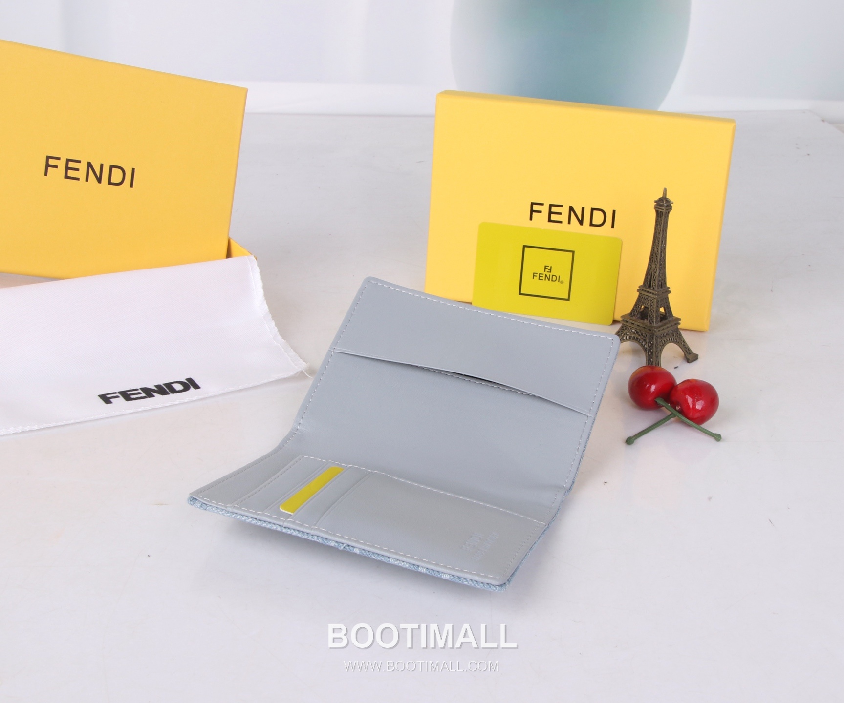 Fendi Calfskin Bi-Fold Wallet with Compact Multi Slot Detail 펜디 카프스킨 컴팩트 멀티 슬롯 반지갑 SF07 11.2cm 8