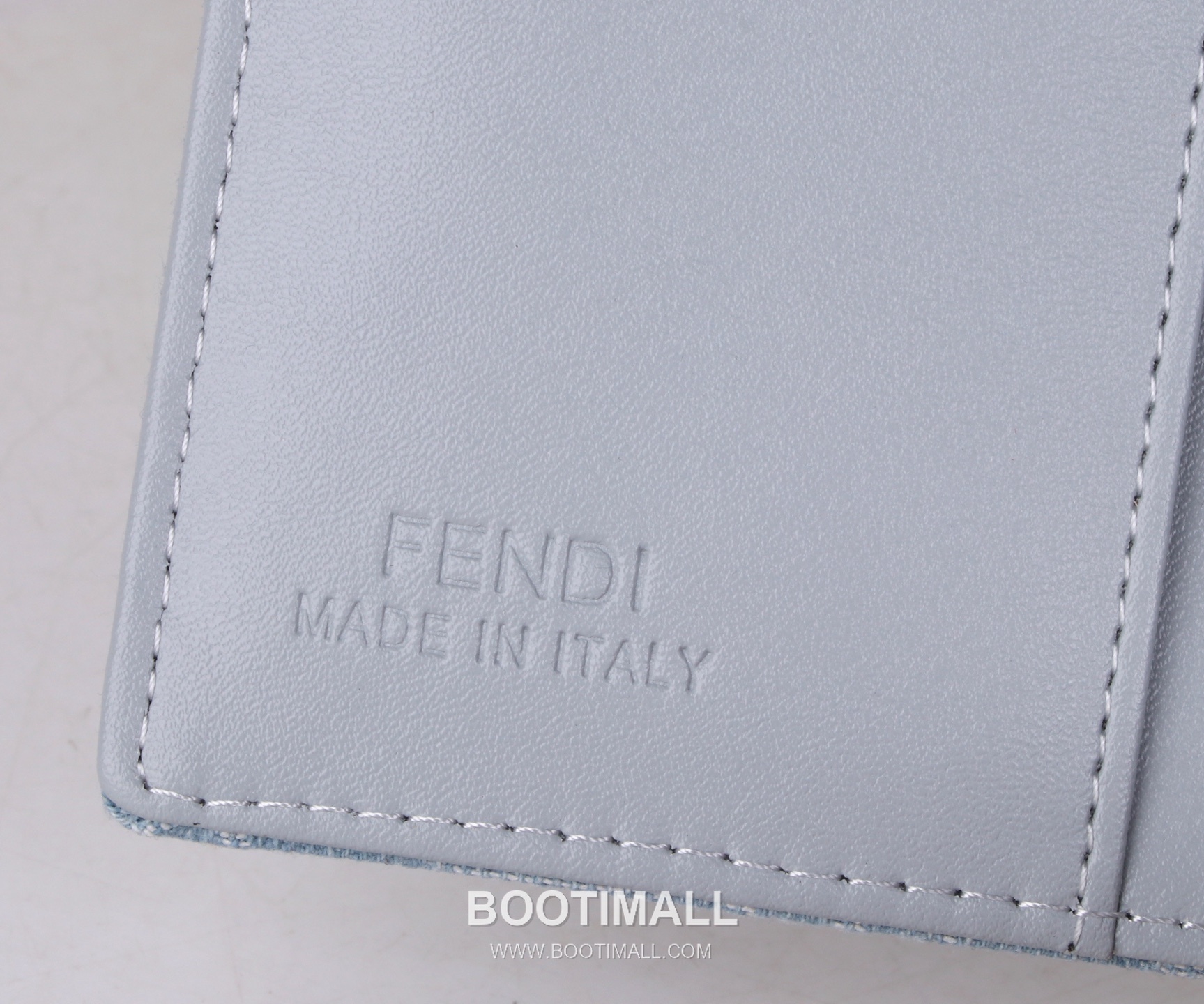 Fendi Calfskin Bi-Fold Wallet with Compact Multi Slot Detail 펜디 카프스킨 컴팩트 멀티 슬롯 반지갑 SF07 11.2cm 9