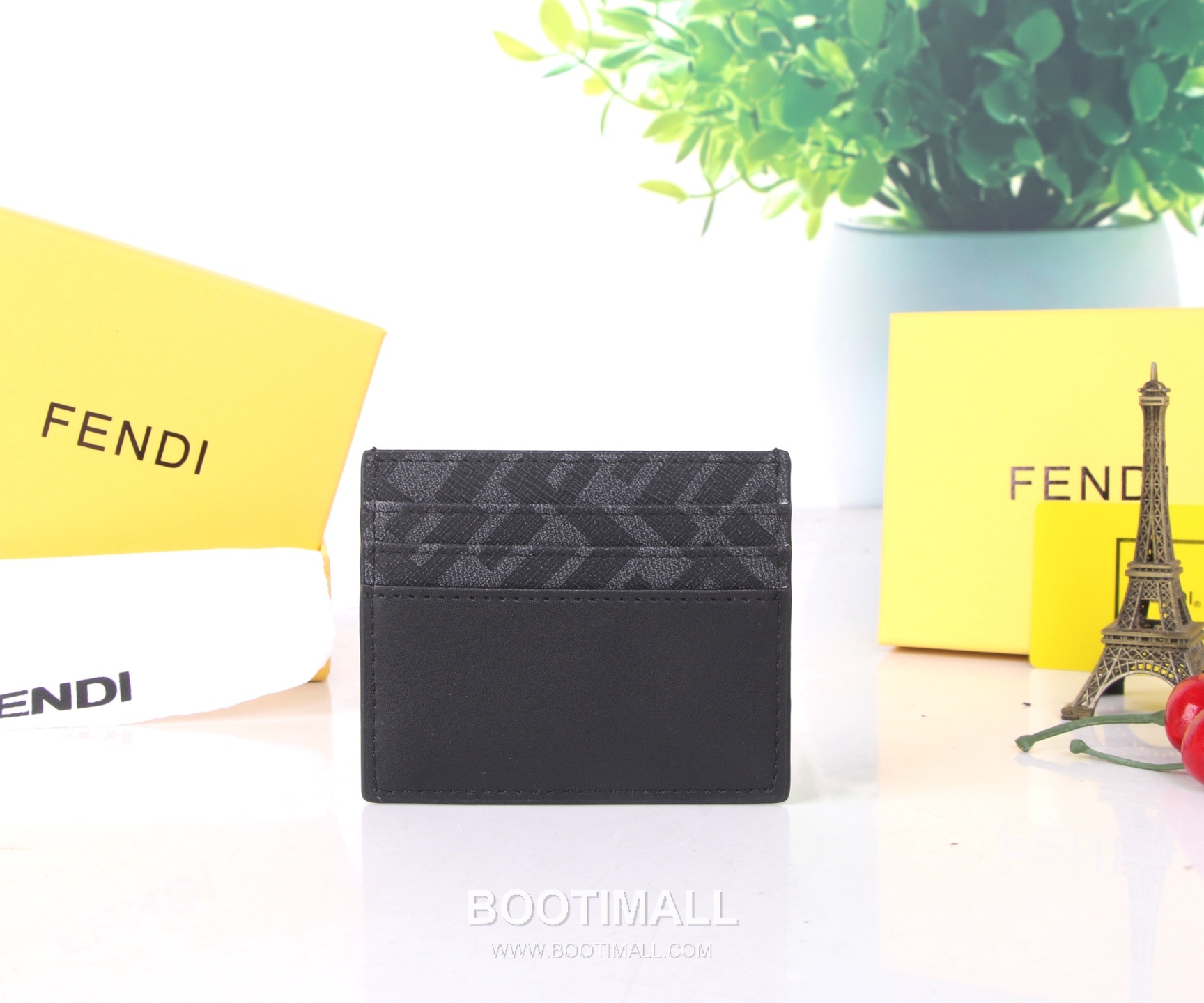 Fendi Lambskin Jacquard Embossed Bi-Fold Wallet with Multi Slot Detail 펜디 램스킨 자카드 엠보스드 멀티 슬롯 반지갑 SF04 11.5cm 3