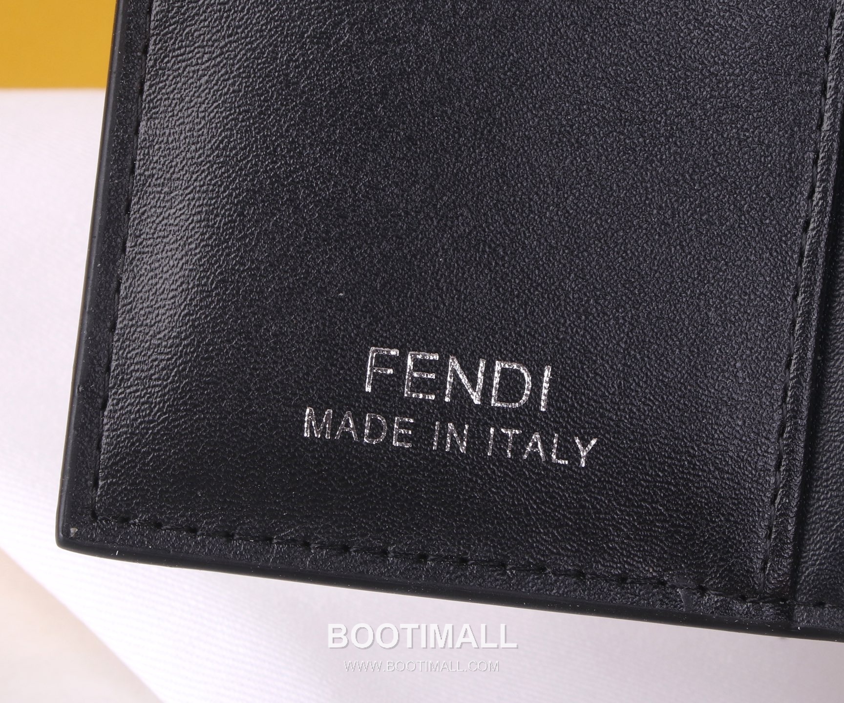 Fendi Calfskin Slim Wallet with Multi Slot Detail 펜디 카프스킨 슬림 멀티 슬롯 장지갑 SF02 17.5cm 8