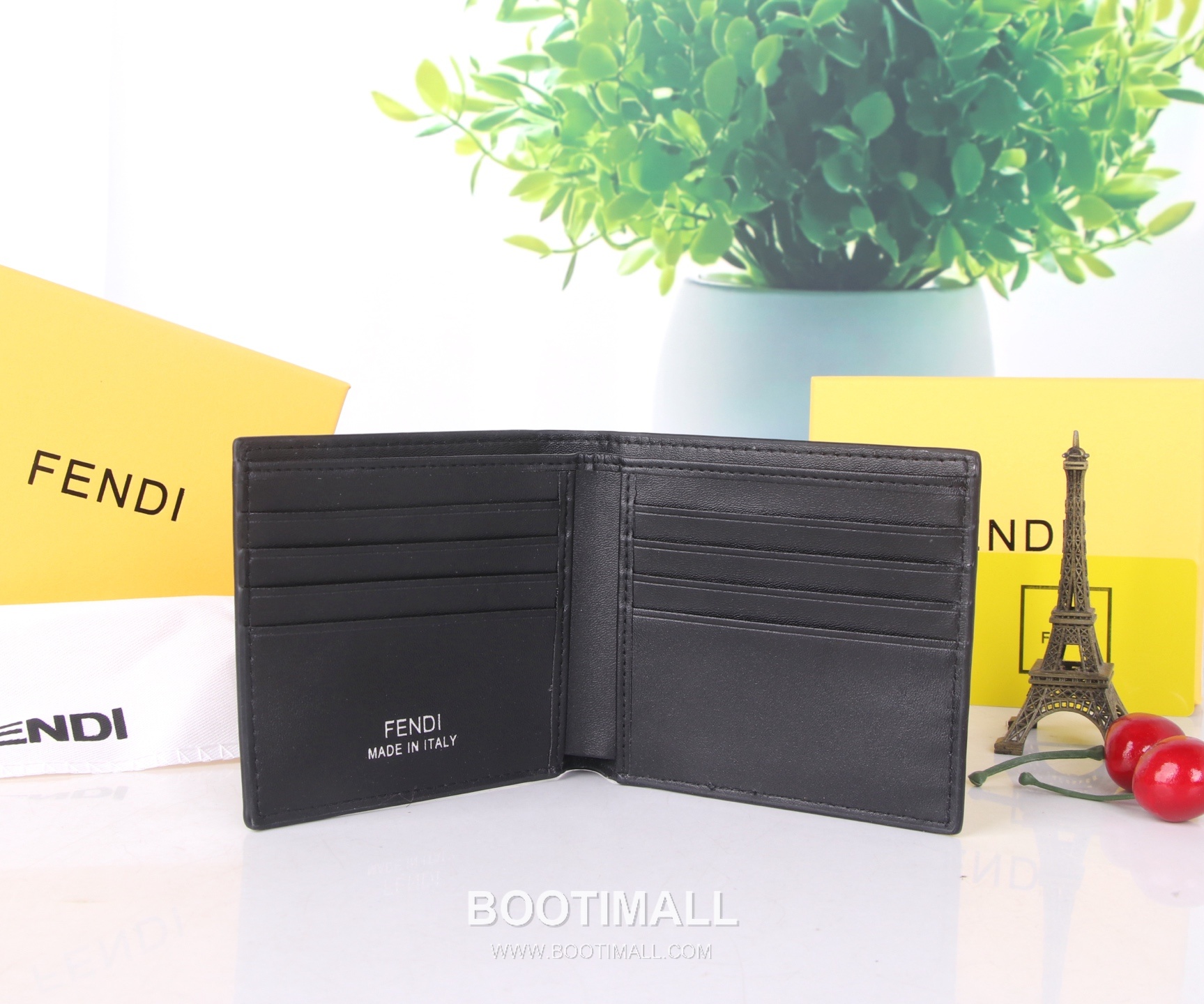 Fendi Calfskin Bi-Fold Wallet with Slim Multi Slot Detail 펜디 카프스킨 슬림 멀티 슬롯 반지갑 SF03 11cm 6