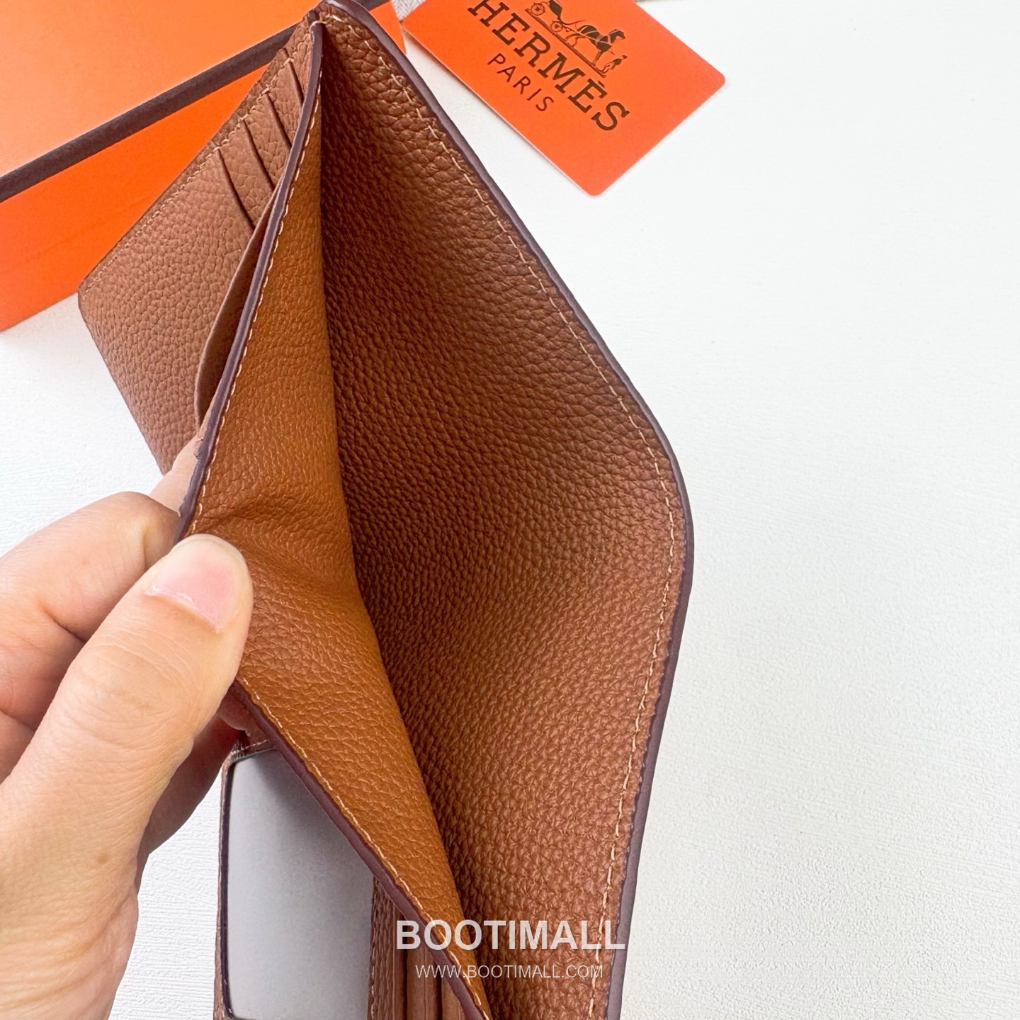 Hermès Togo Calfskin Wallet with Palladium Lock and Multi Slot Detail 에르메스 토고 카프스킨 팔라듐 락 멀티 슬롯 지갑 231 13.5cm 6