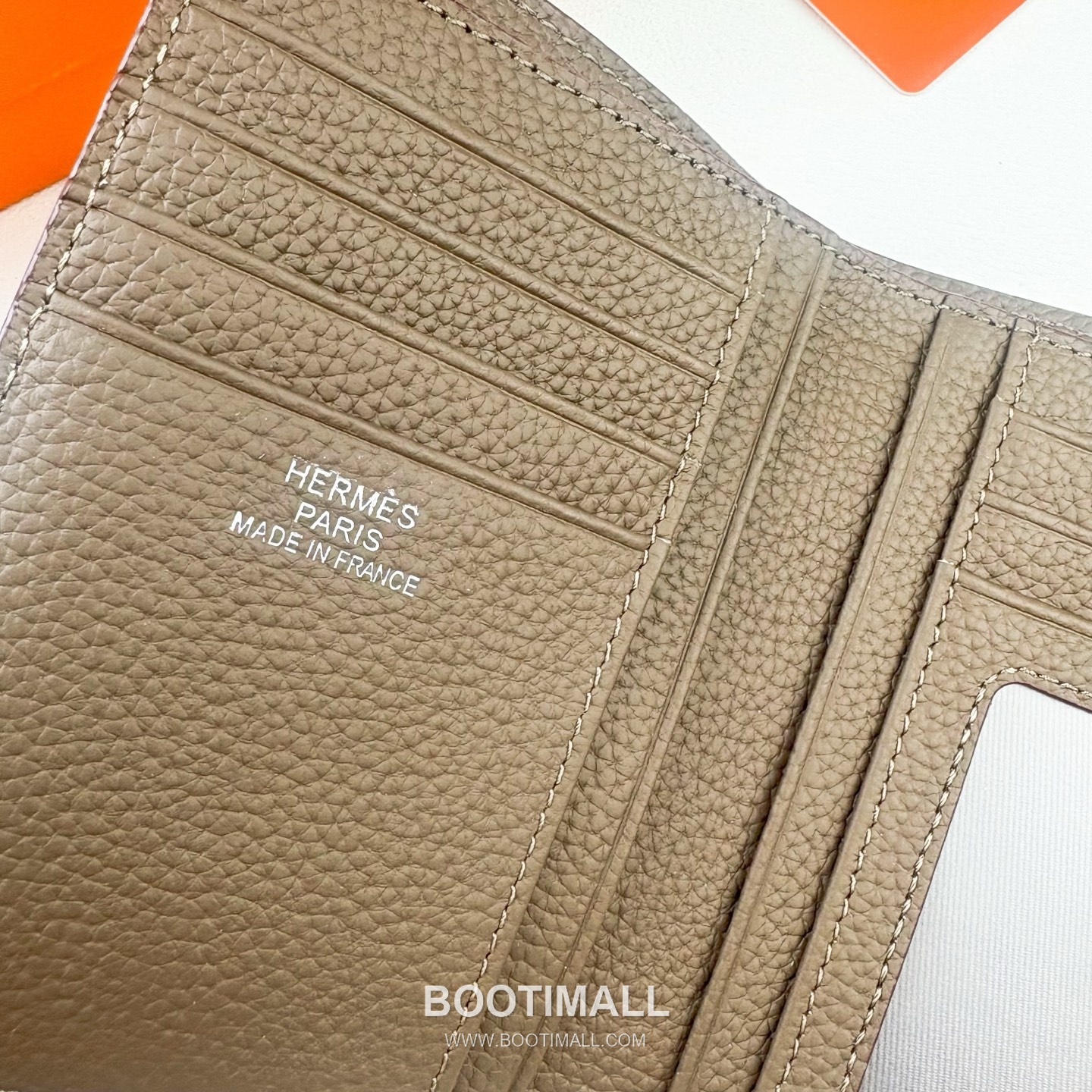 Hermès Togo Calfskin Wallet with Palladium Lock and Multi Slot Detail 에르메스 토고 카프스킨 팔라듐 락 멀티 슬롯 지갑 231 13.5cm 4