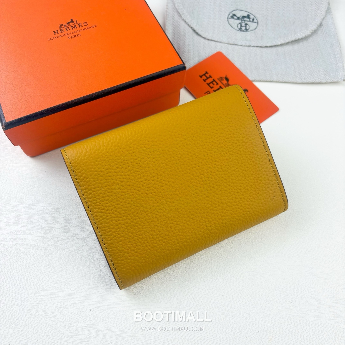 Hermès Togo Calfskin Wallet with Palladium Lock and Multi Slot Detail 에르메스 토고 카프스킨 팔라듐 락 멀티 슬롯 지갑 231 13.5cm 2