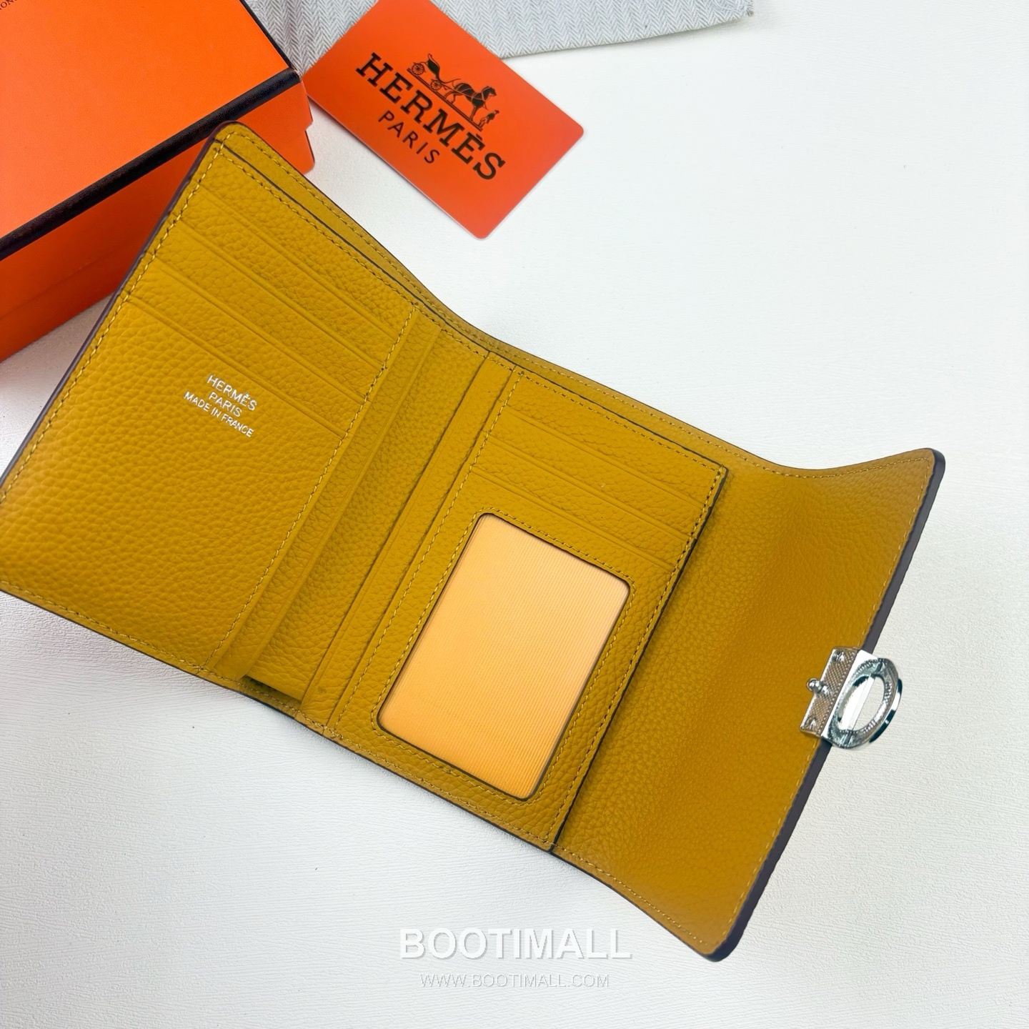 Hermès Togo Calfskin Wallet with Palladium Lock and Multi Slot Detail 에르메스 토고 카프스킨 팔라듐 락 멀티 슬롯 지갑 231 13.5cm 4