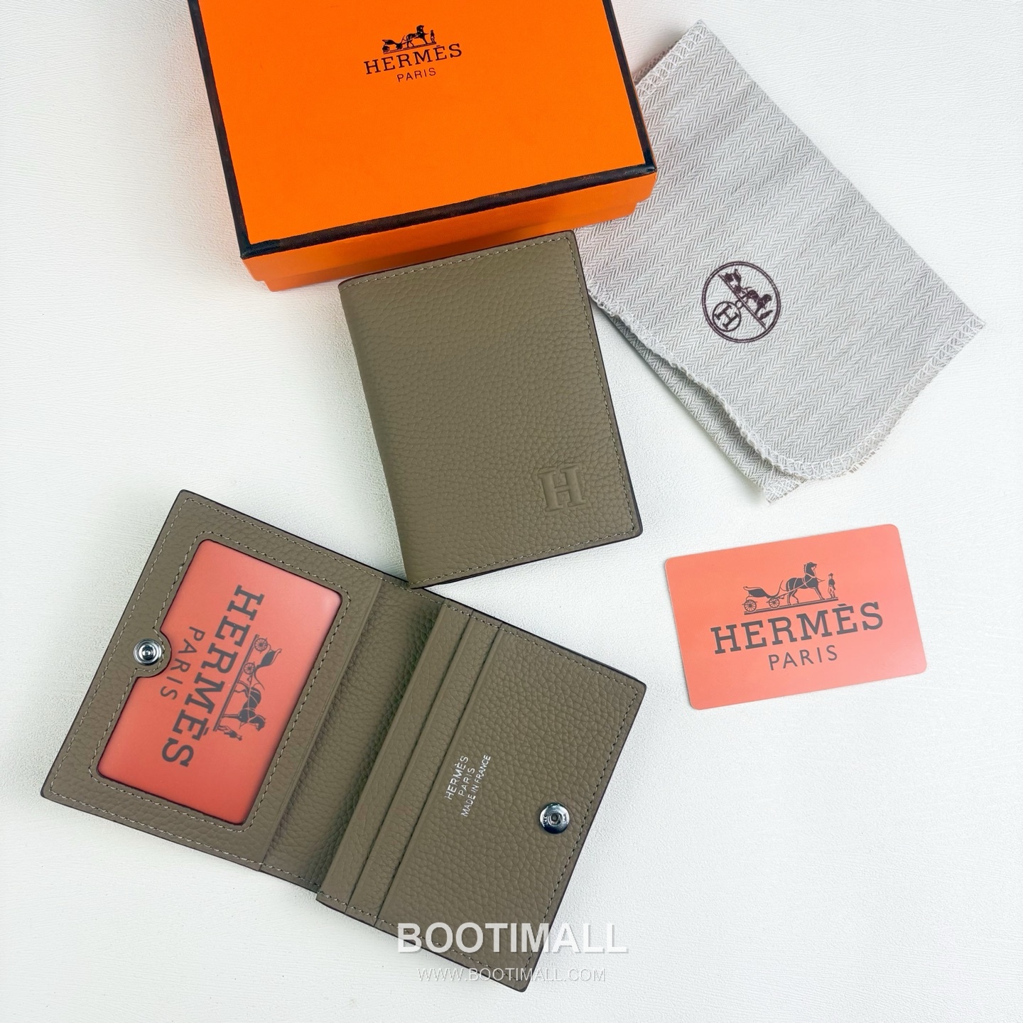 Hermès Togo Calfskin Card Holder with H Embossed Snap Closure Detail 에르메스 토고 카프스킨 H 엠보스 스냅 클로저 카드홀더 496 11cm 7