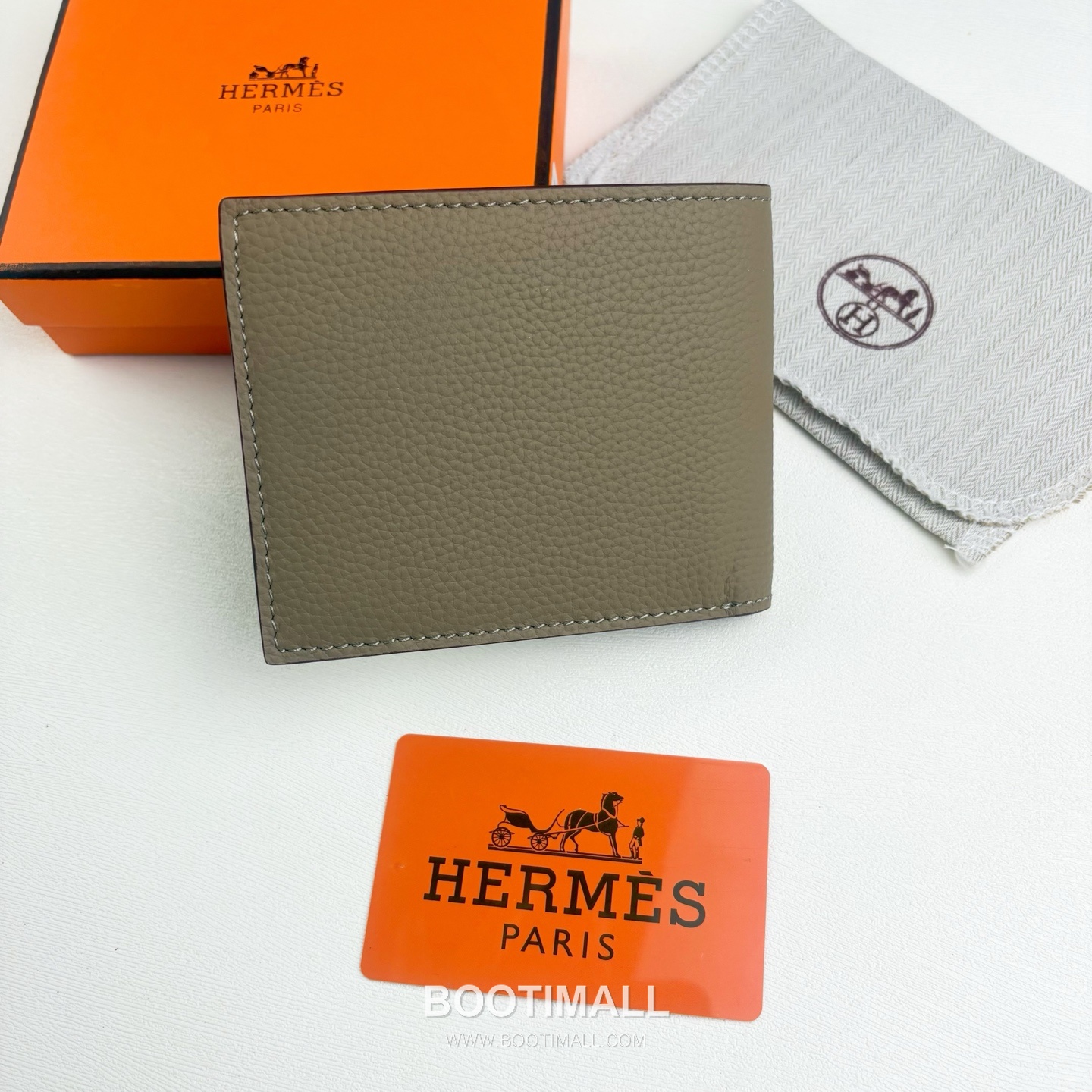 Hermès Silk’in Barenia Togo Calfskin Bi-Fold Wallet with Coin Pocket Detail 에르메스 실킨 바레니아 토고 카프스킨 코인포켓 디테일 반지갑 527 11.5cm 2