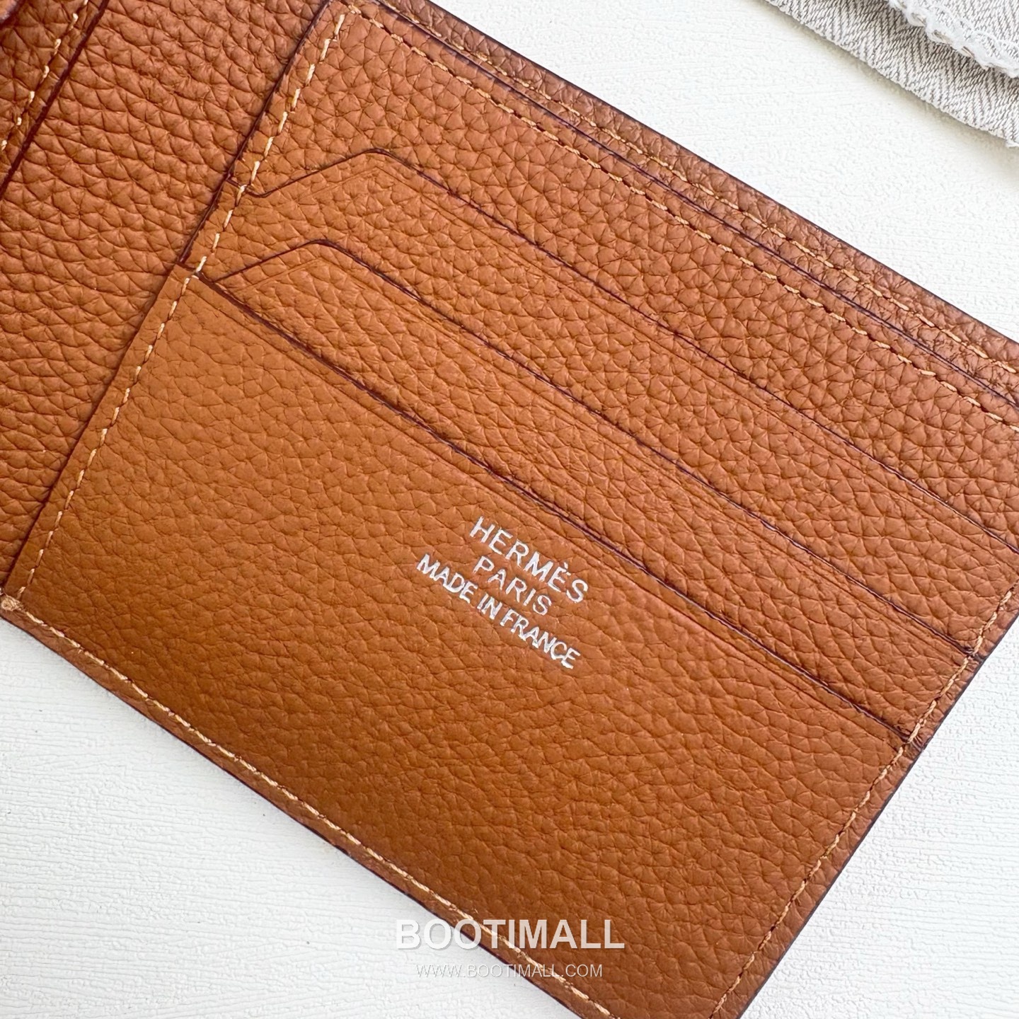 Hermès Silk’in Barenia Togo Calfskin Bi-Fold Wallet with Coin Pocket Detail 에르메스 실킨 바레니아 토고 카프스킨 코인포켓 디테일 반지갑 527 11.5cm 8