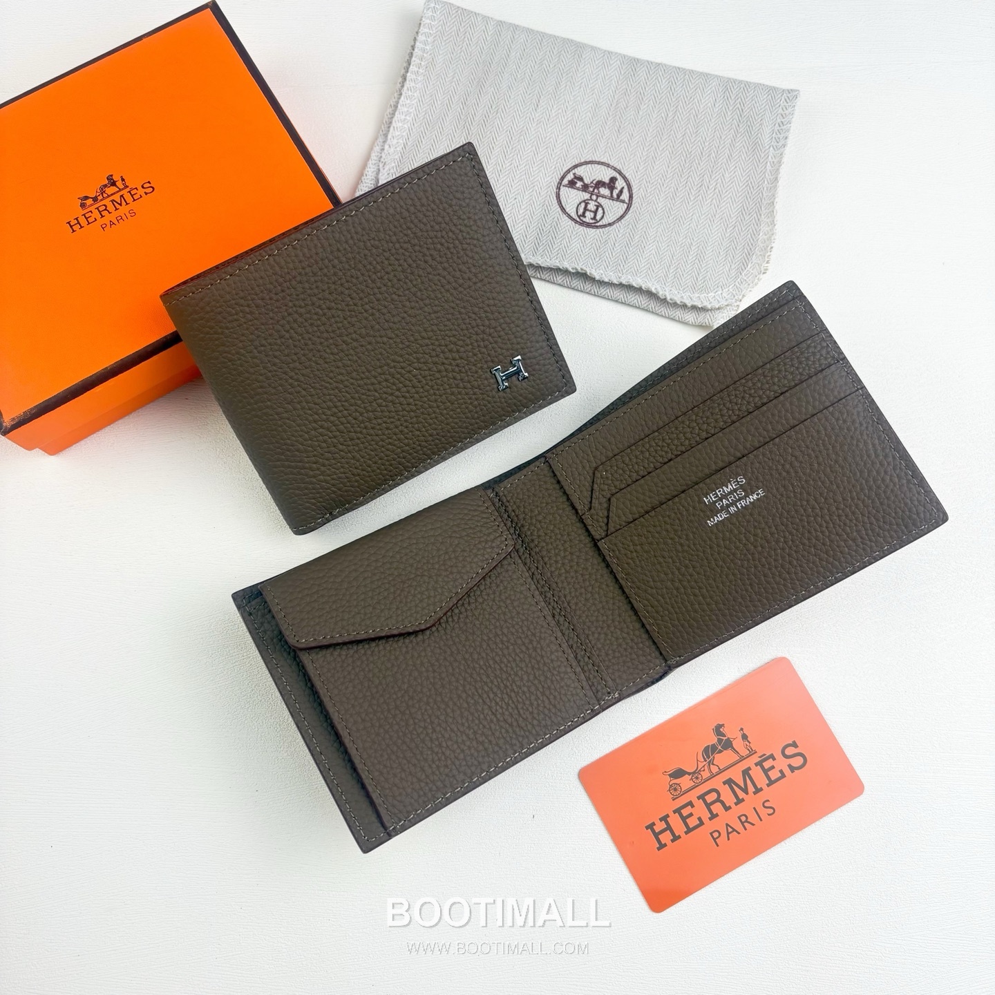 Hermès Silk’in Barenia Togo Calfskin Bi-Fold Wallet with Coin Pocket Detail 에르메스 실킨 바레니아 토고 카프스킨 코인포켓 디테일 반지갑 527 11.5cm 1