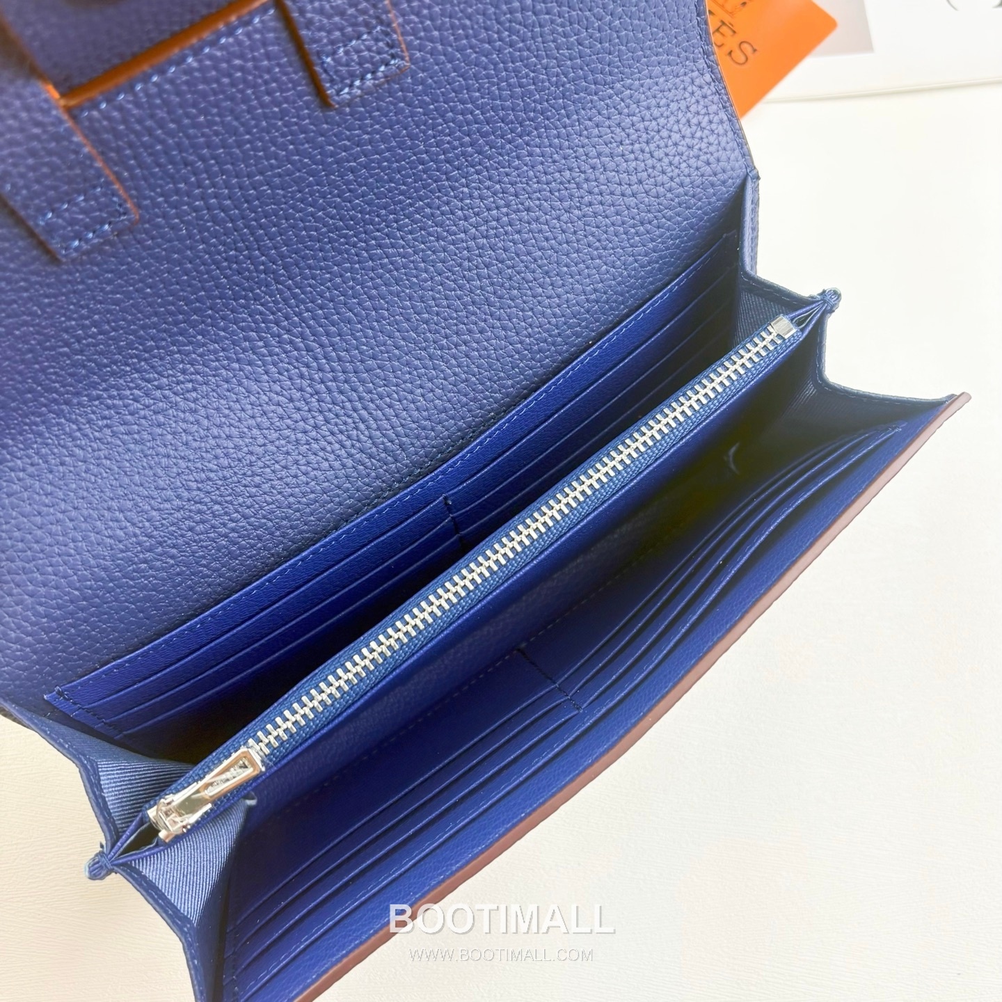 Hermès Long To Calfskin Wallet with Zip Coin Pocket Multi Compartment Detail 에르메스 롱 투 카프스킨 지퍼 코인포켓 멀티 컴파트먼트 장지갑 0688 20.5cm 7